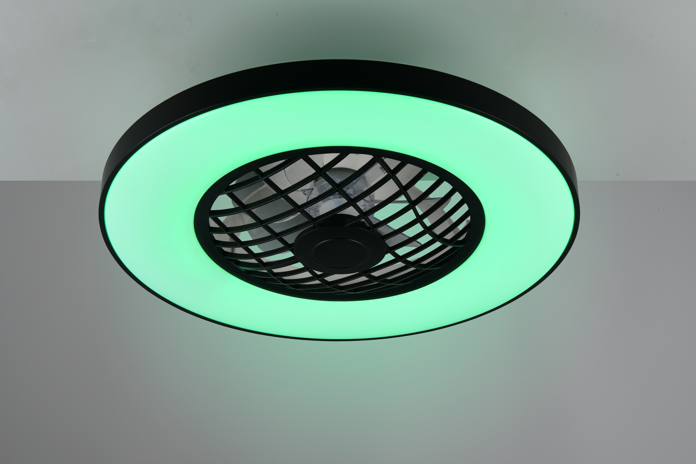 REALITY Leuchten LED Deckenleuchte »LINKÖPING mit Ventilator, Deckenventilator mit Licht inklFernbedienung«, 1 flammig, Leuchtmittel LED-Board | LED fest integriert, mit Bluetooth Lautsprecher, RGB Farbwechsel 3 Geschwindigkeiten Timer