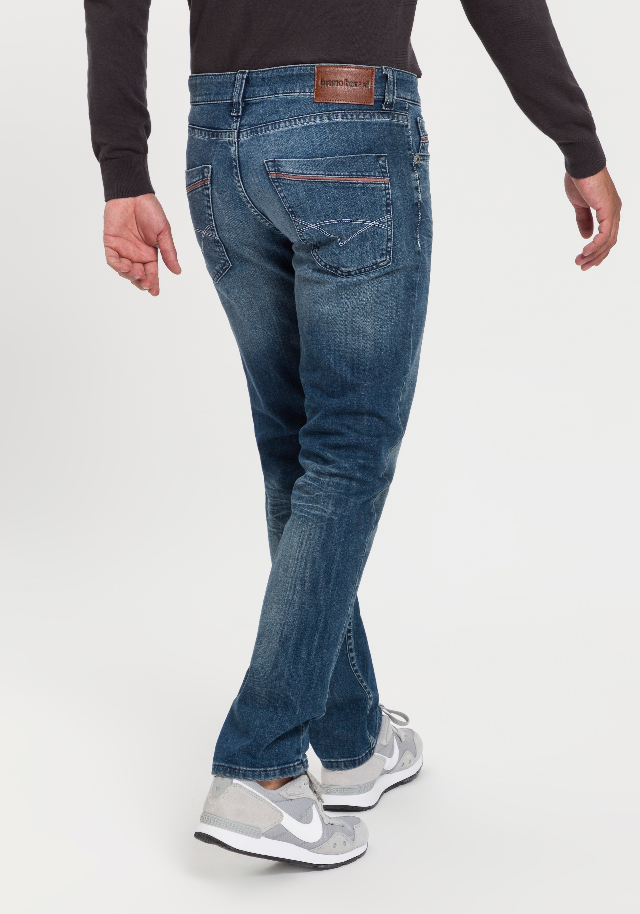 Bruno Banani Straight-Jeans "Dylan", gerade Beinform, Used-Waschung, niedri günstig online kaufen