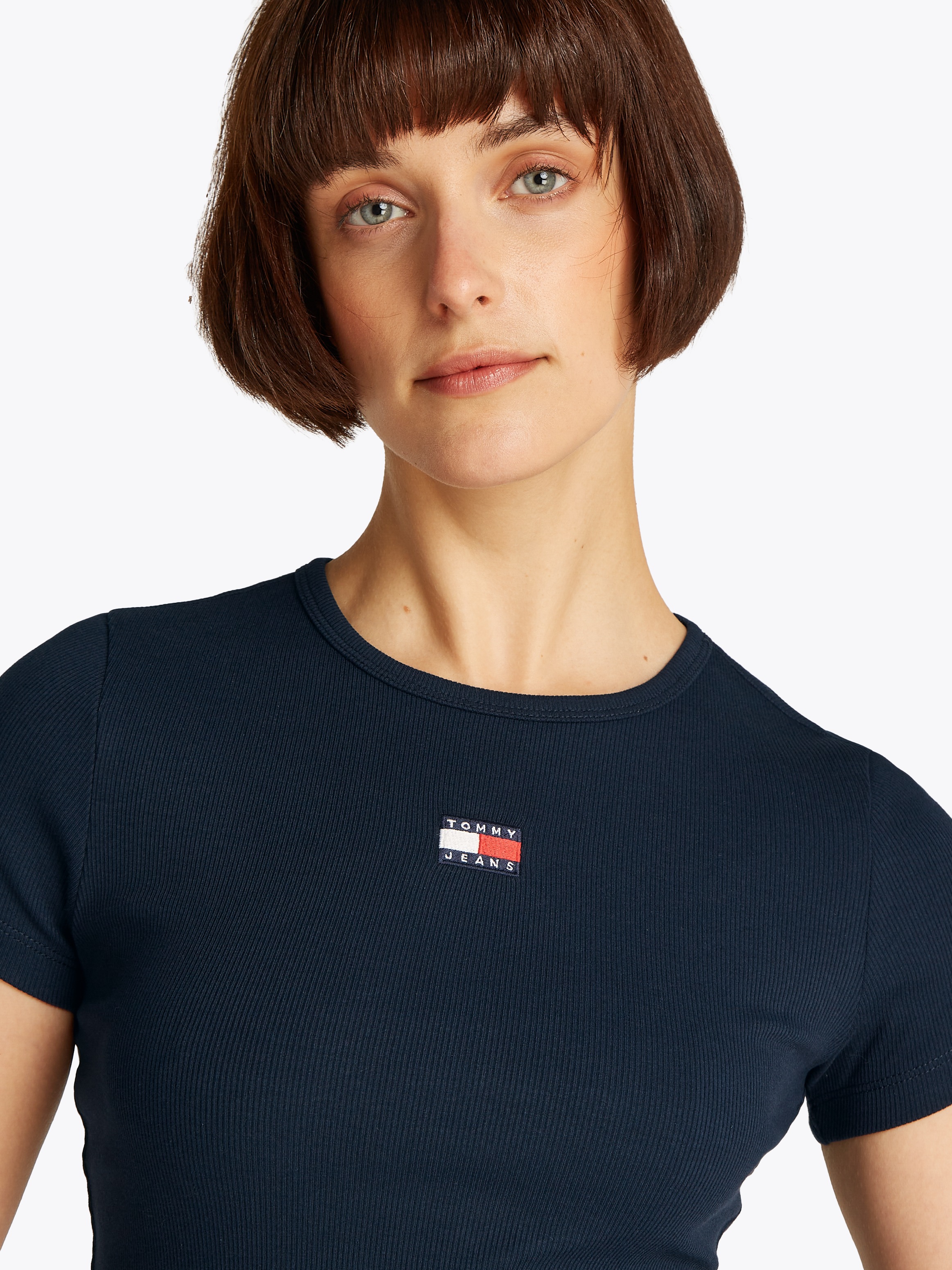Tommy Jeans T-Shirt »TJW SLIM BADGE RIB TEE«, in Rippoptik