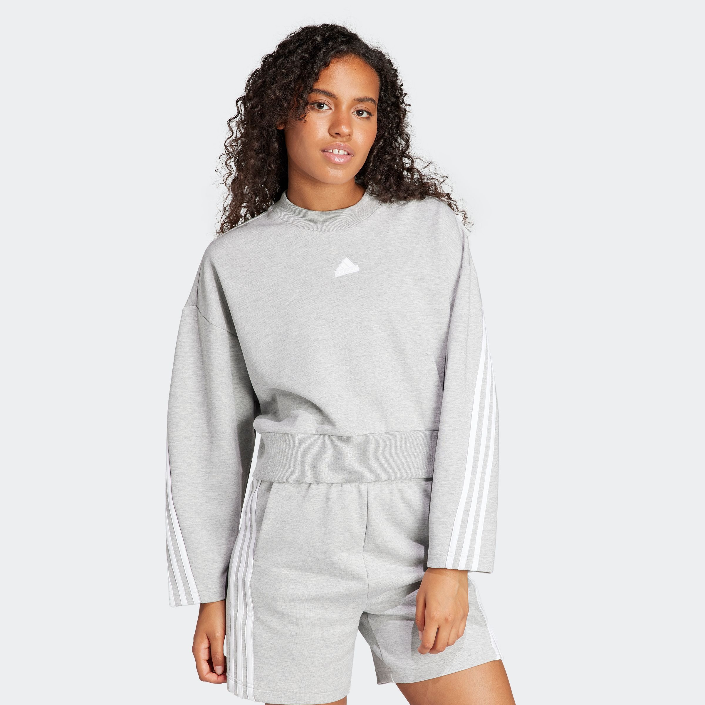 adidas Sportswear Sweatshirt »W FI 3S SWT«
