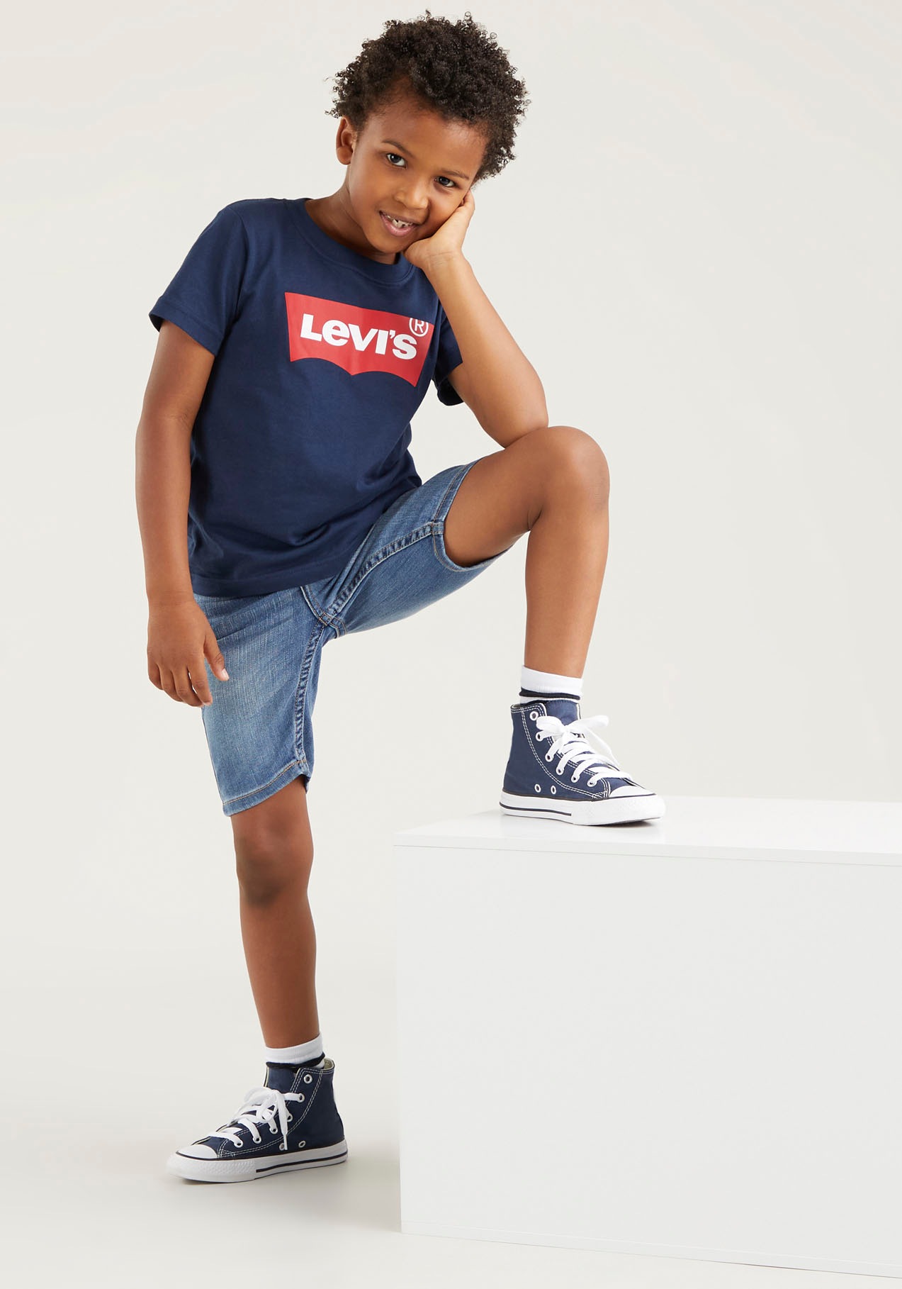 Thumbnail - Levis Kids T-Shirt "LVB BATWING TEE" for BOYS