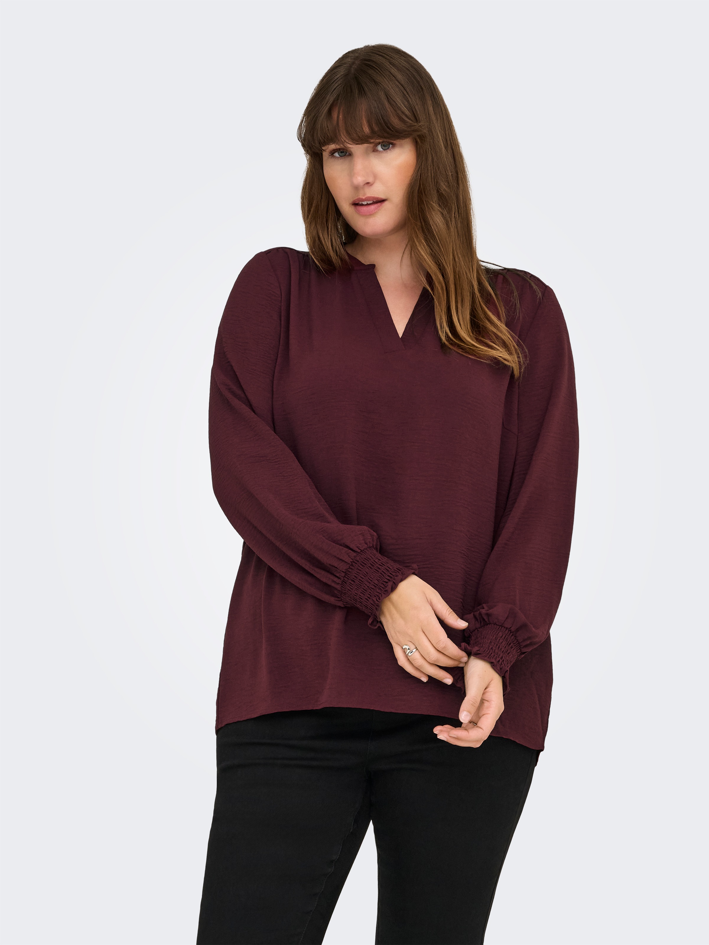 ONLY CARMAKOMA Shirtbluse "CARMETTA LIFE V-NECK TOP WVN NOOS" Kunstfaser, r günstig online kaufen