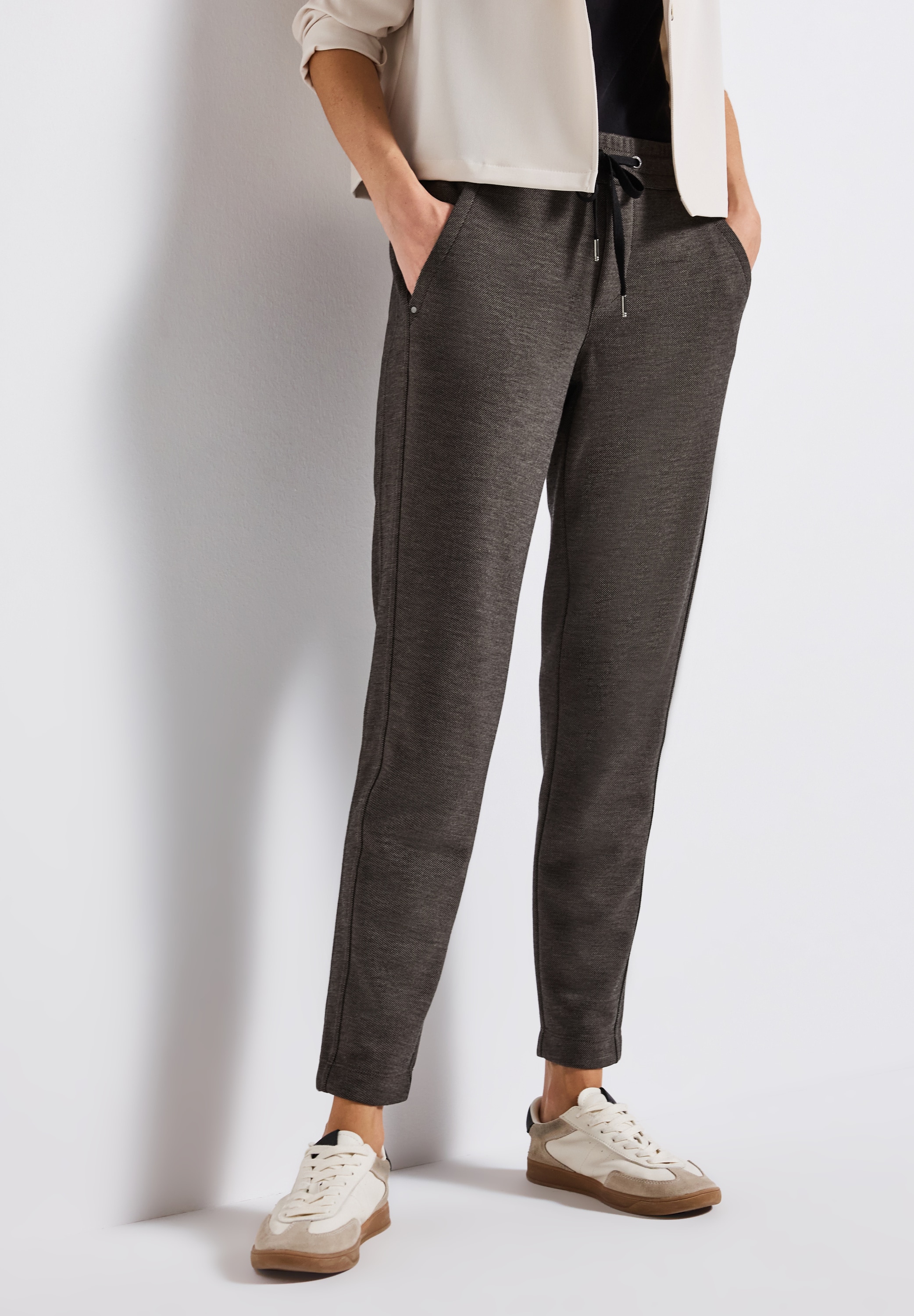 STREET ONE Jogger Pants  Middle Waist