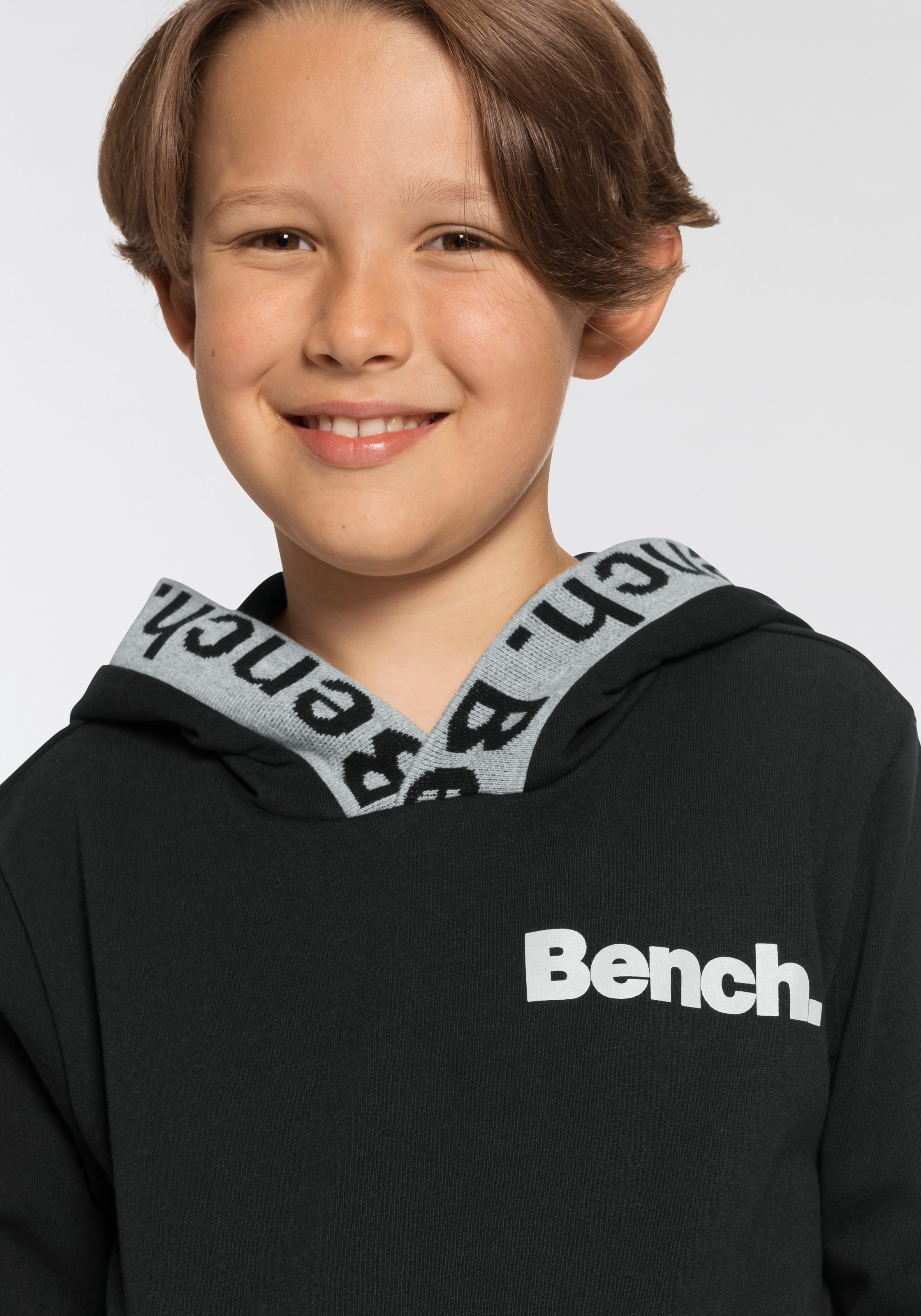 reflektierenden BAUR Kapuzensweatshirt, Drucken bestellen mit Bench. |