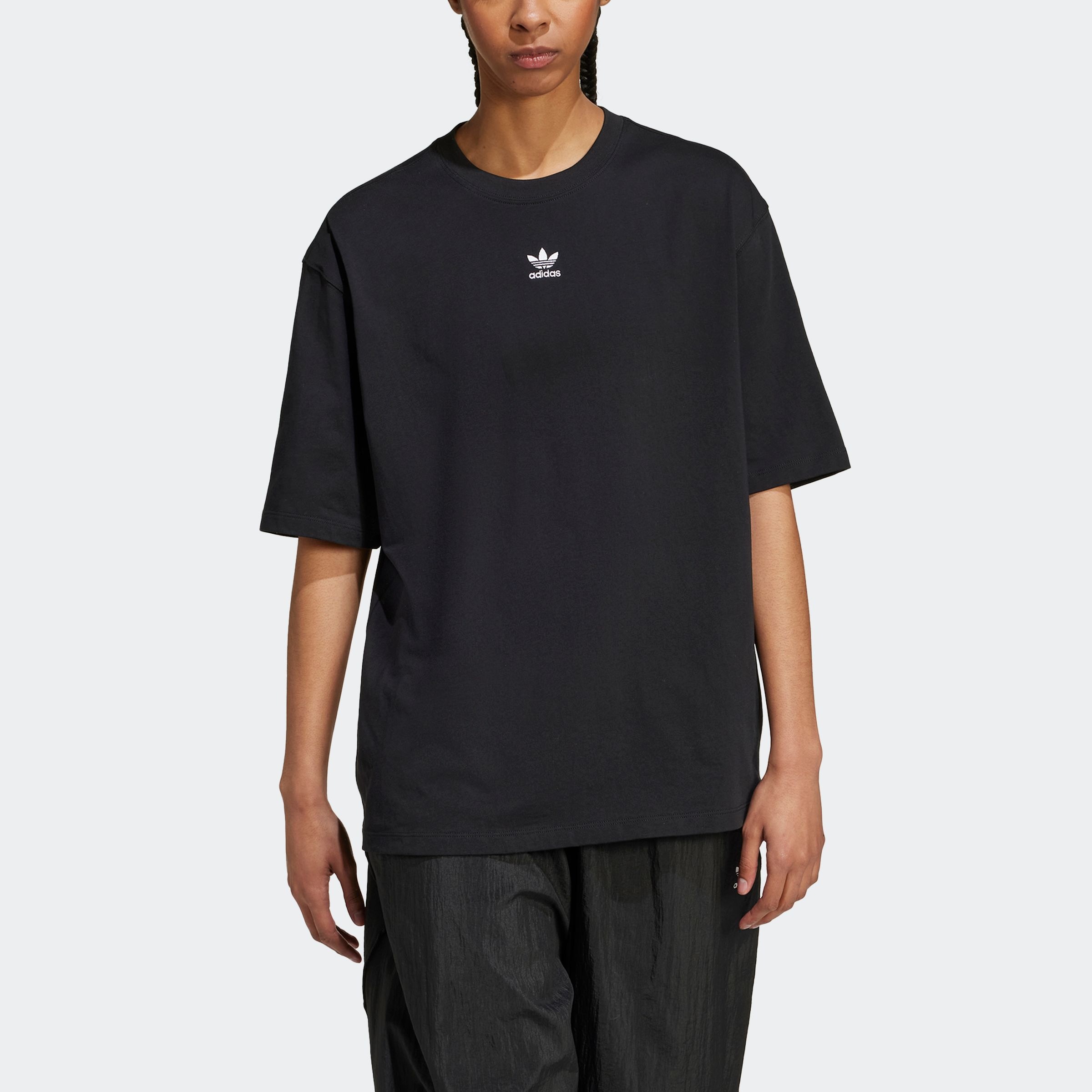 adidas Originals T-Shirt "ESS BOYFR TEE" Boyfriend Style, lockerer Schnitt günstig online kaufen