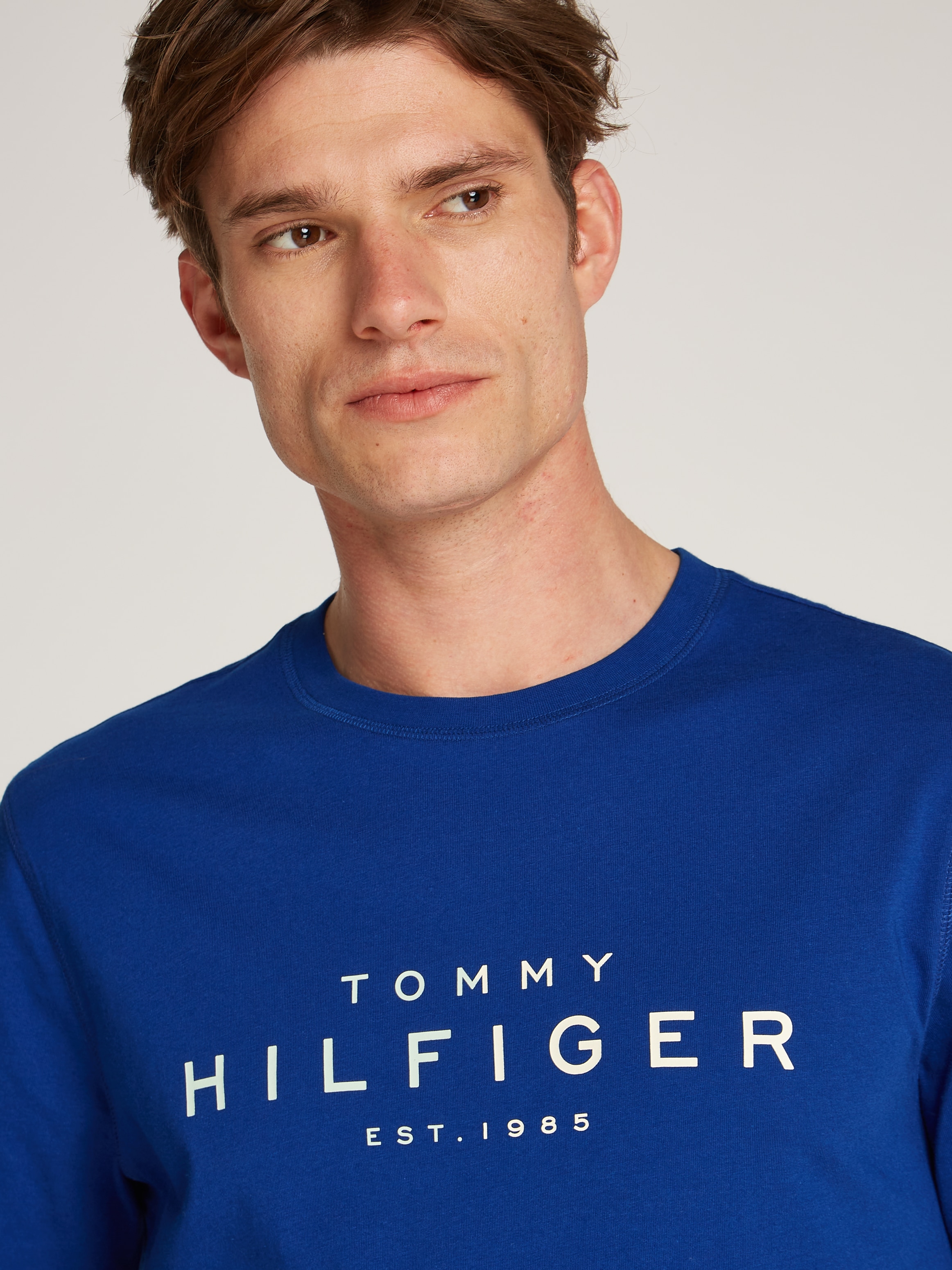 Tommy Hilfiger T-Shirt »BIG RWB HILFIGER TEE«, mit Logo