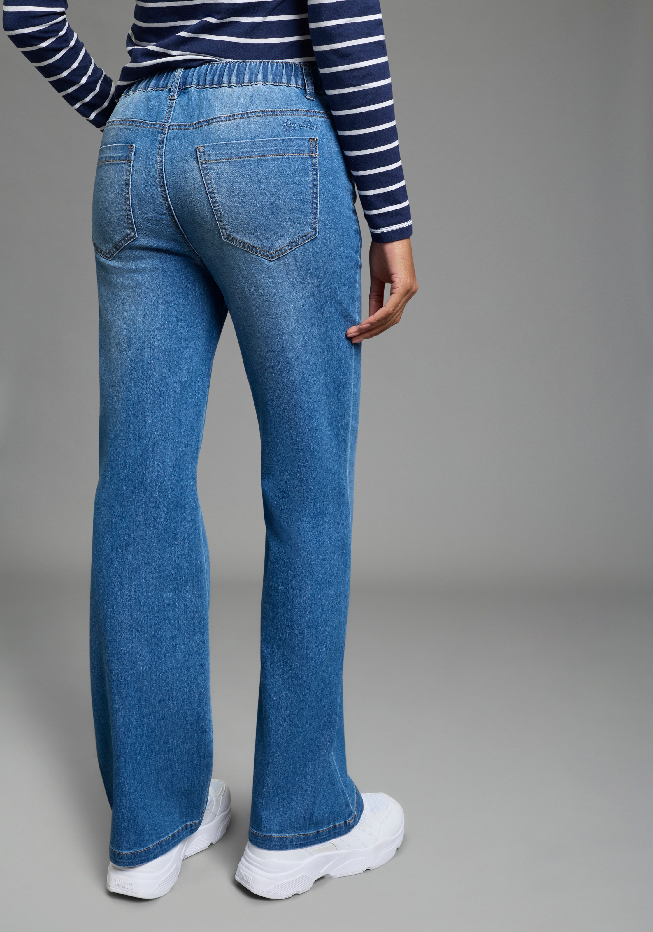 KangaROOS Weite Jeans weiter Bein, normale Passform, reguläre Leibhöhe günstig online kaufen