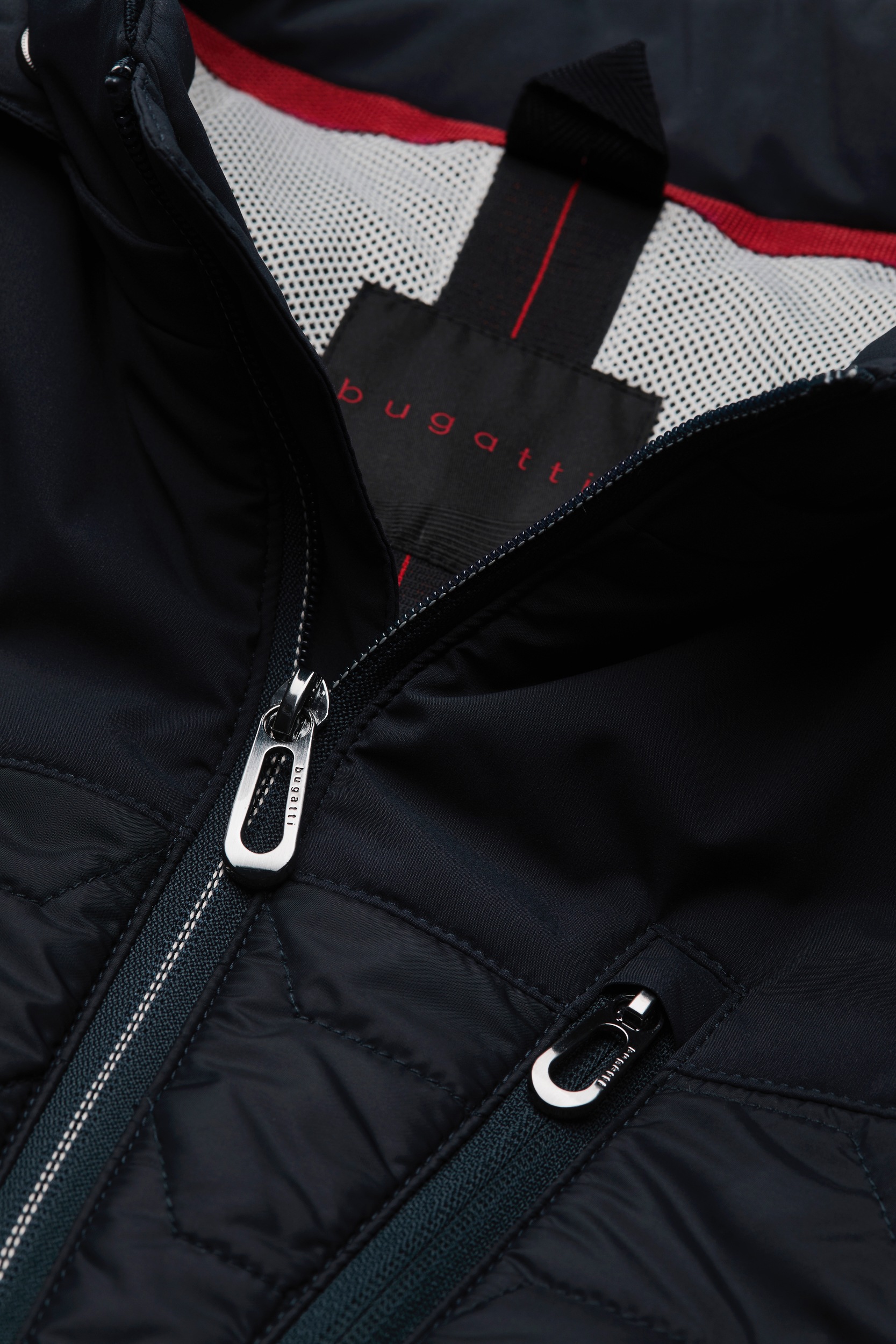 bugatti Blouson, mit Kapuze, mit Stretchfunktion