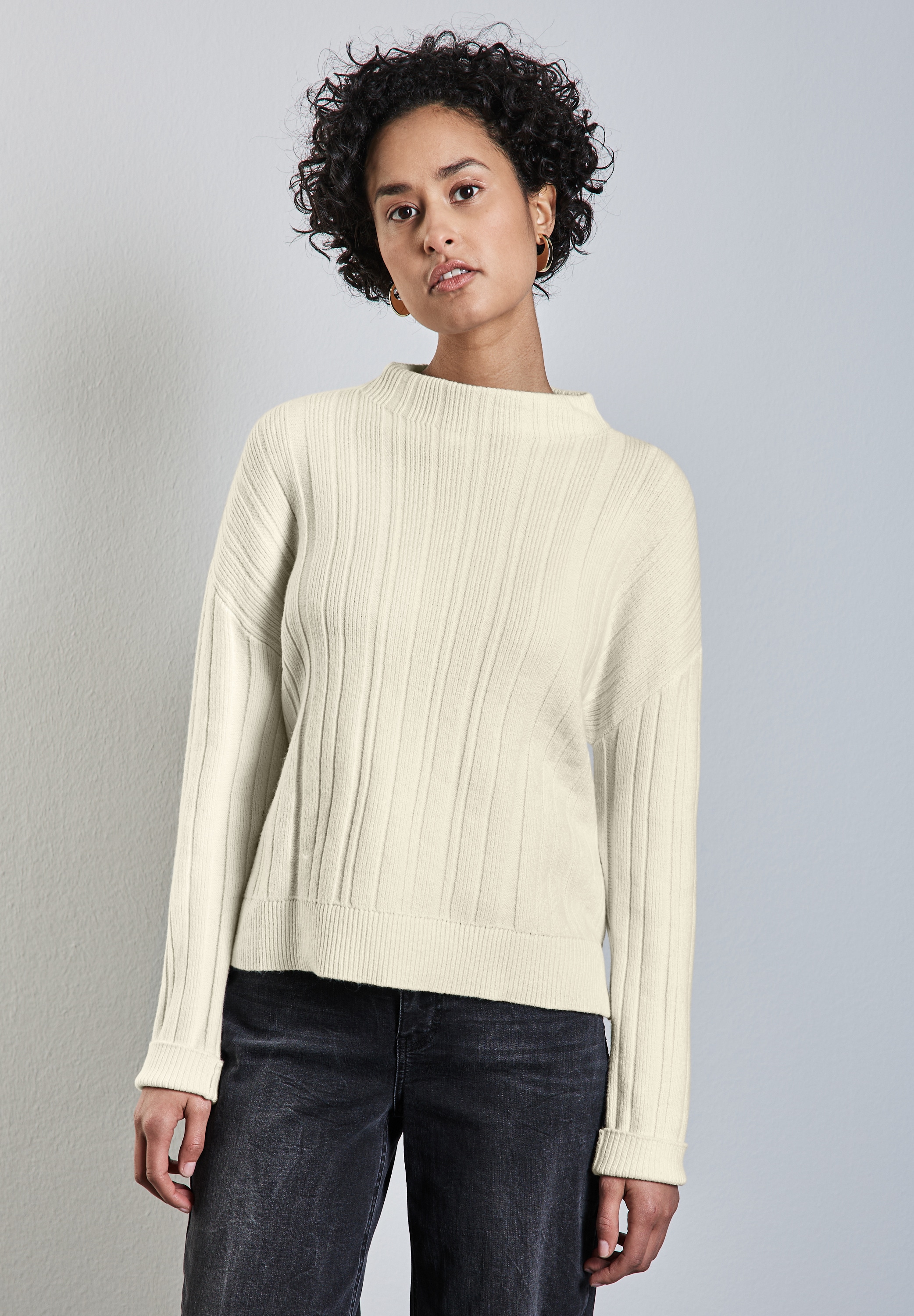 STREET ONE Strickpullover, aus softem Materialmix