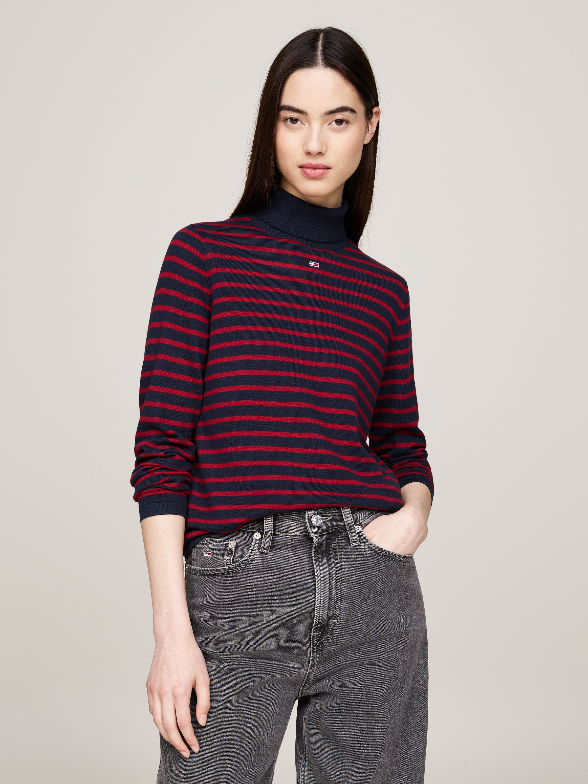 Tommy Jeans Curve Rollkragenpullover »TJW ESSENTIAL TRTLNK SWEATER EXT«, mit Rollkragen, Logo-Flag