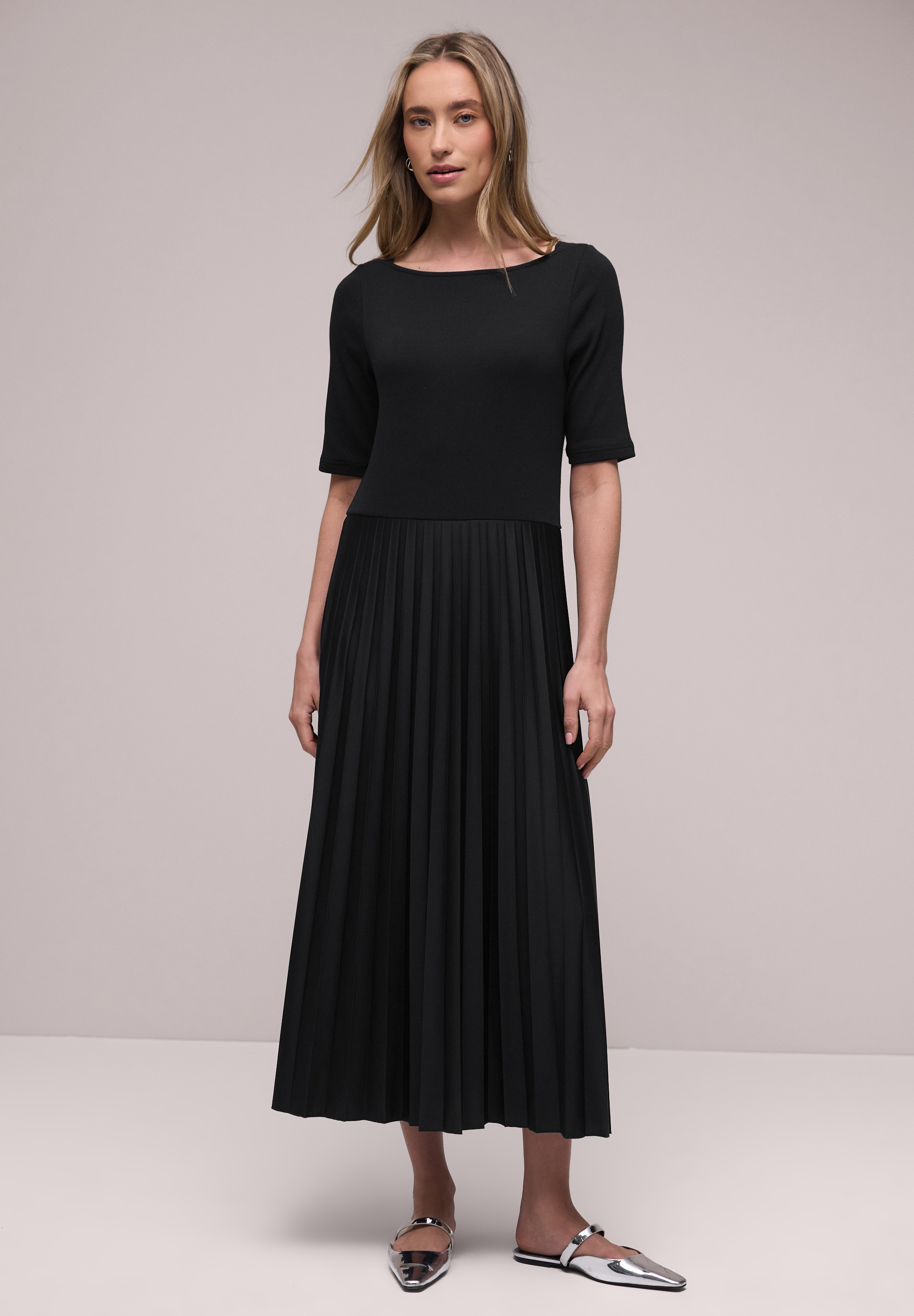 STREET ONE Midikleid Ohne Taschen mit plissiertem Rockteil günstig online kaufen