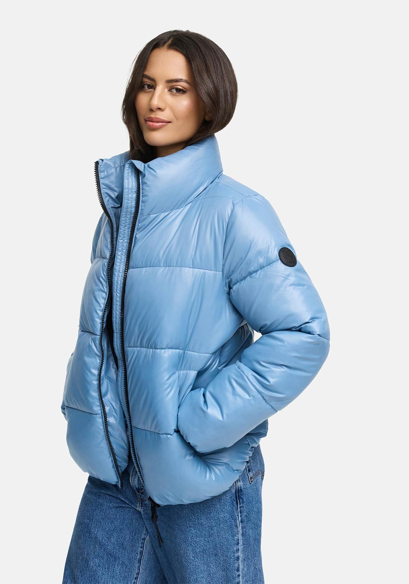 Marikoo Winterjacke "Hazalee", mit leicht gläzendem Obermaterial und hohem günstig online kaufen
