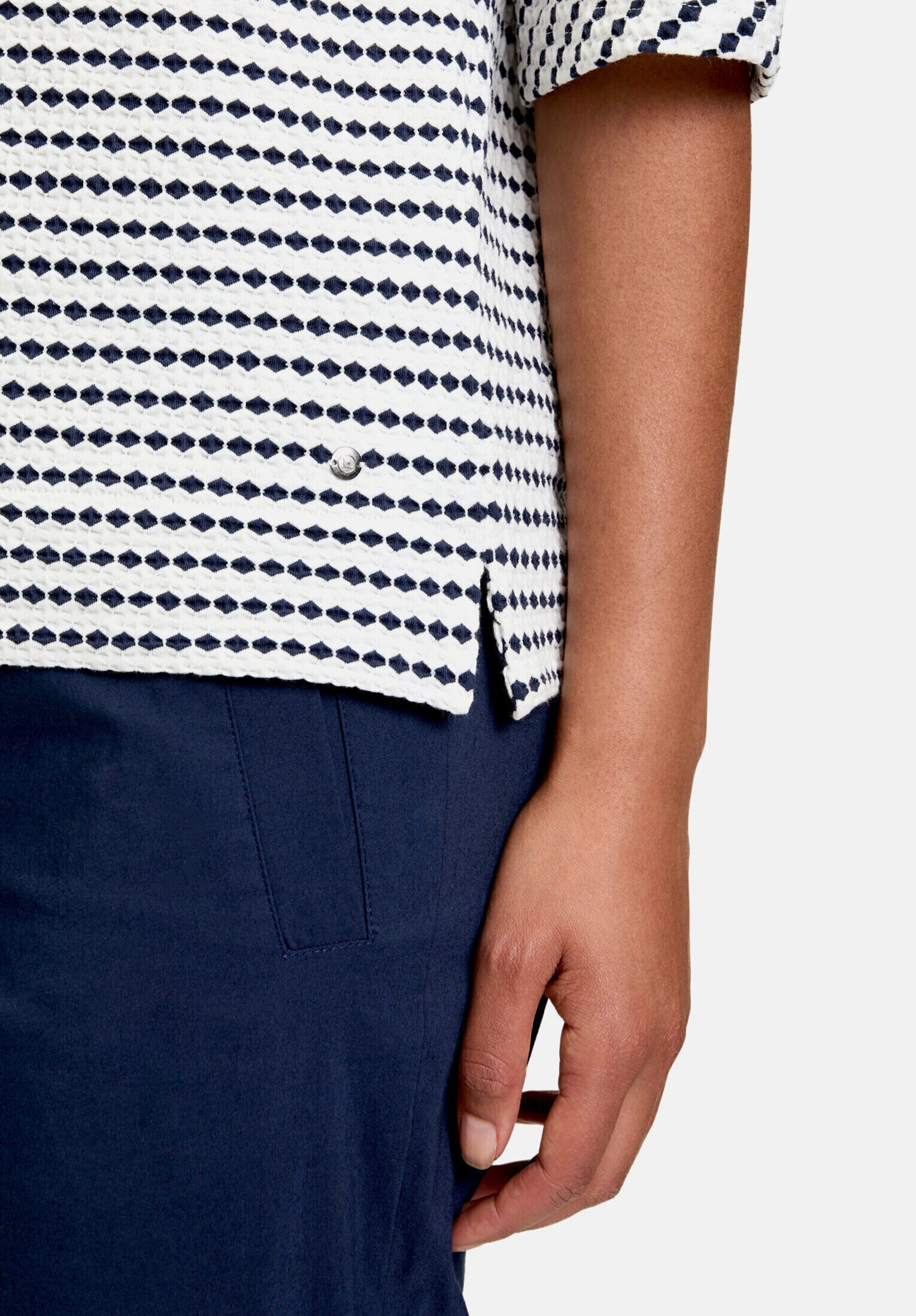 Betty&Co Kurzarmshirt »Damen mit Rundhalsausschnitt« 1 Stk. Struktur