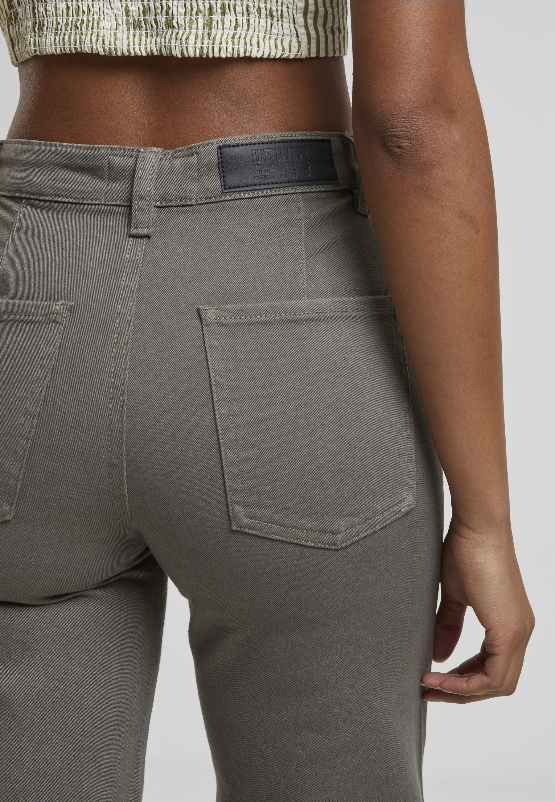 URBAN CLASSICS Bequeme Jeans »Urban Classics Ladies Relaxed Straight Fit Denim«