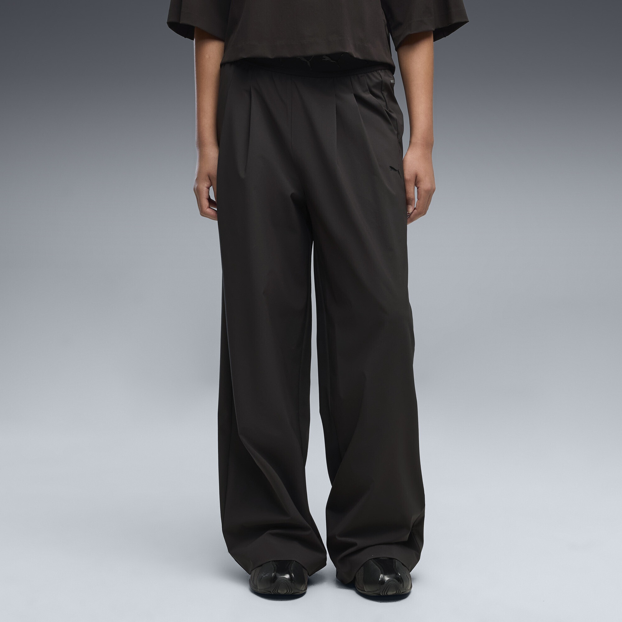 PUMA Sporthose »PUMATECH SENSE 4-Way Stretch Relaxed Hose Damen«