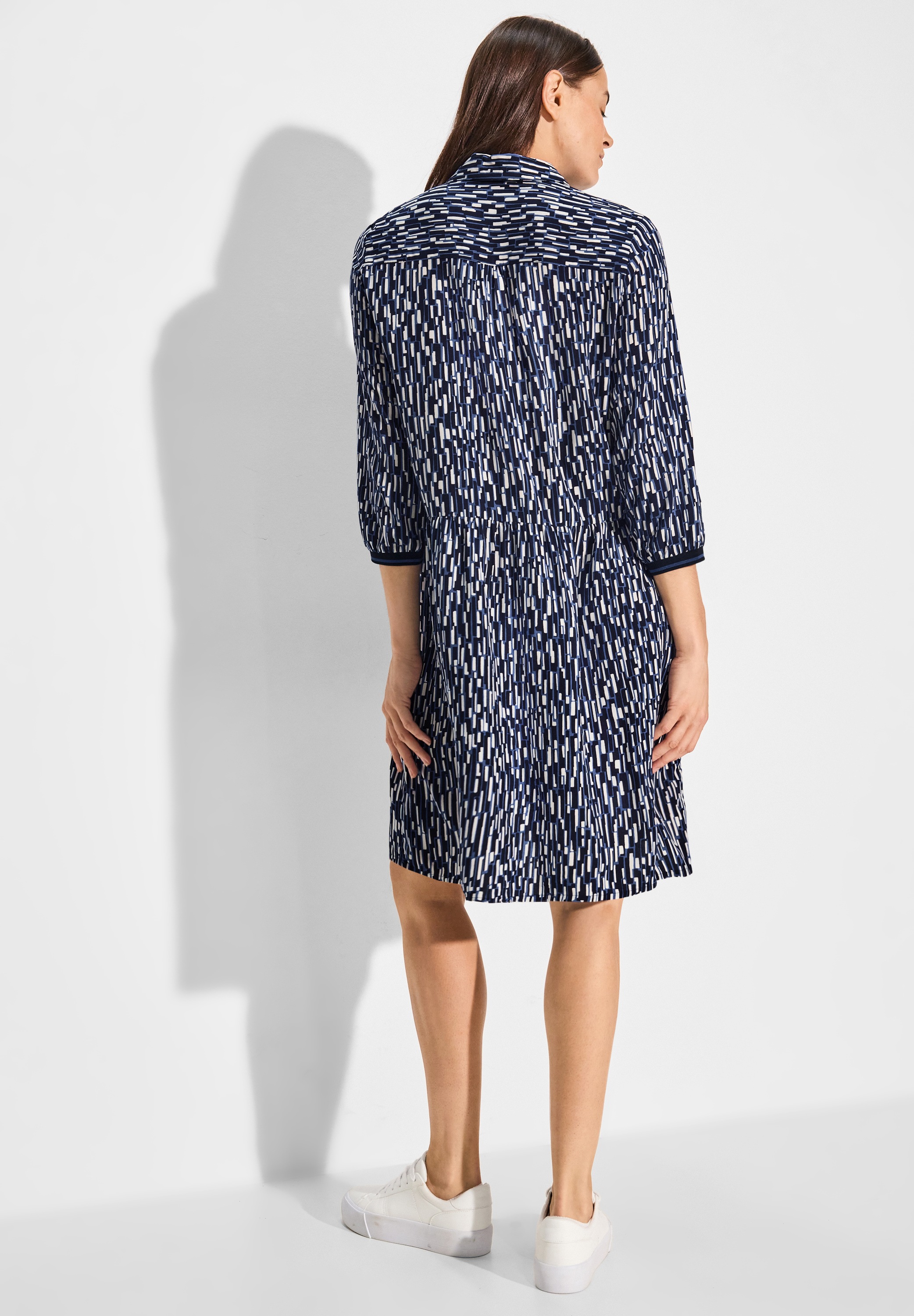 Cecil Sommerkleid, mit Knopfleiste