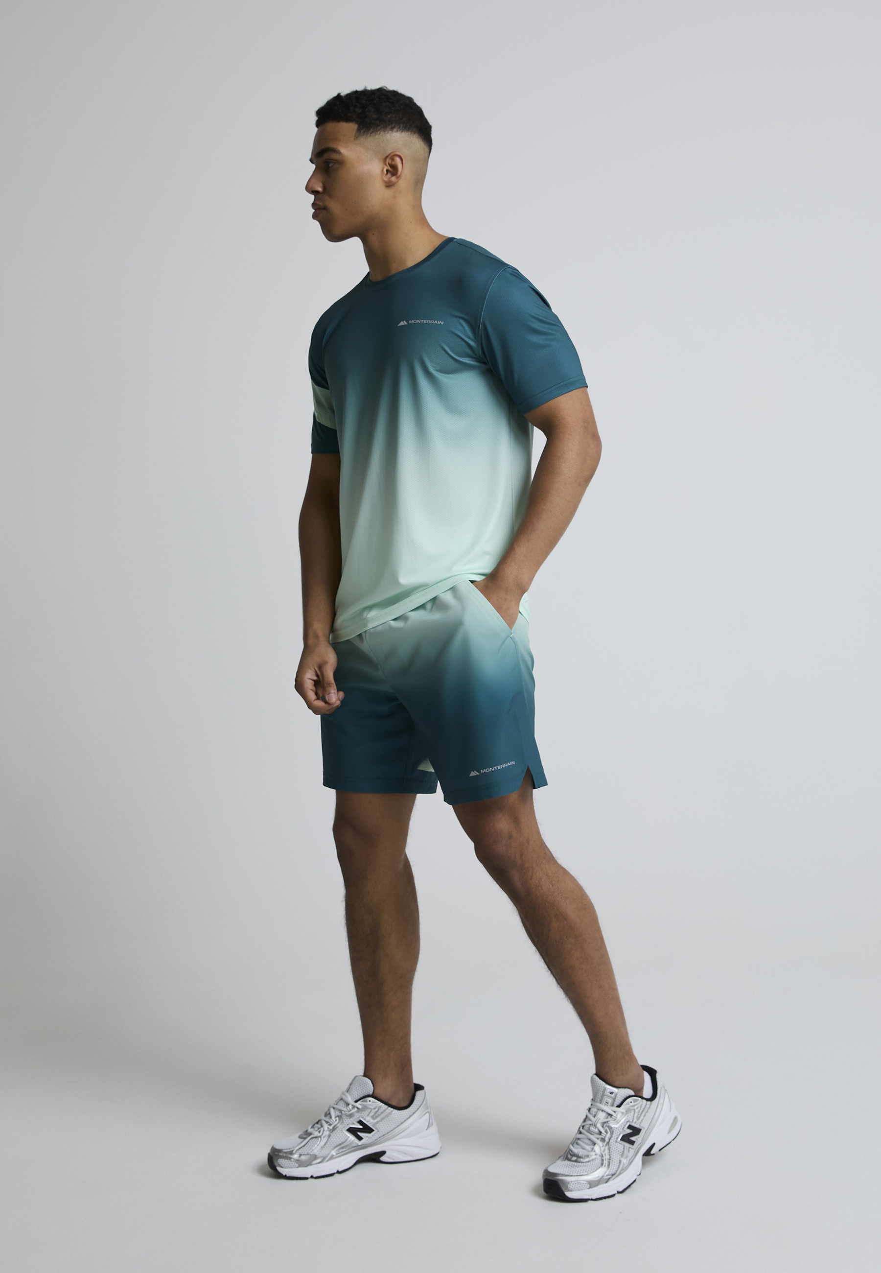 Monterrain »Monterrain DISTANCE OMBRE WOVEN SHORT«