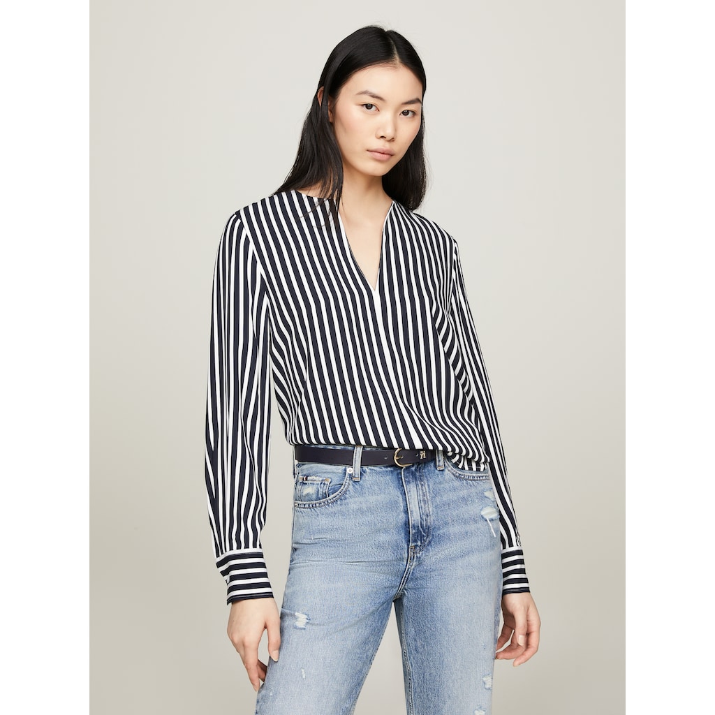 Tommy Hilfiger Langarmbluse »FLUID STRIPE V-NECK LS BLOUSE«, Im mocischem Streifen