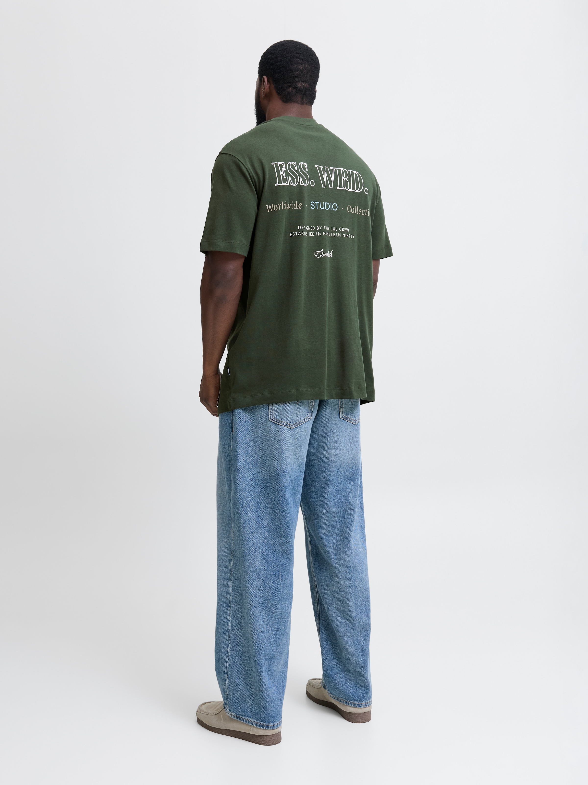 Jack & Jones PlusSize T-Shirt »JJEURBAN EDGE STUDIO TEE SS SN PLS«, mit Logobranding