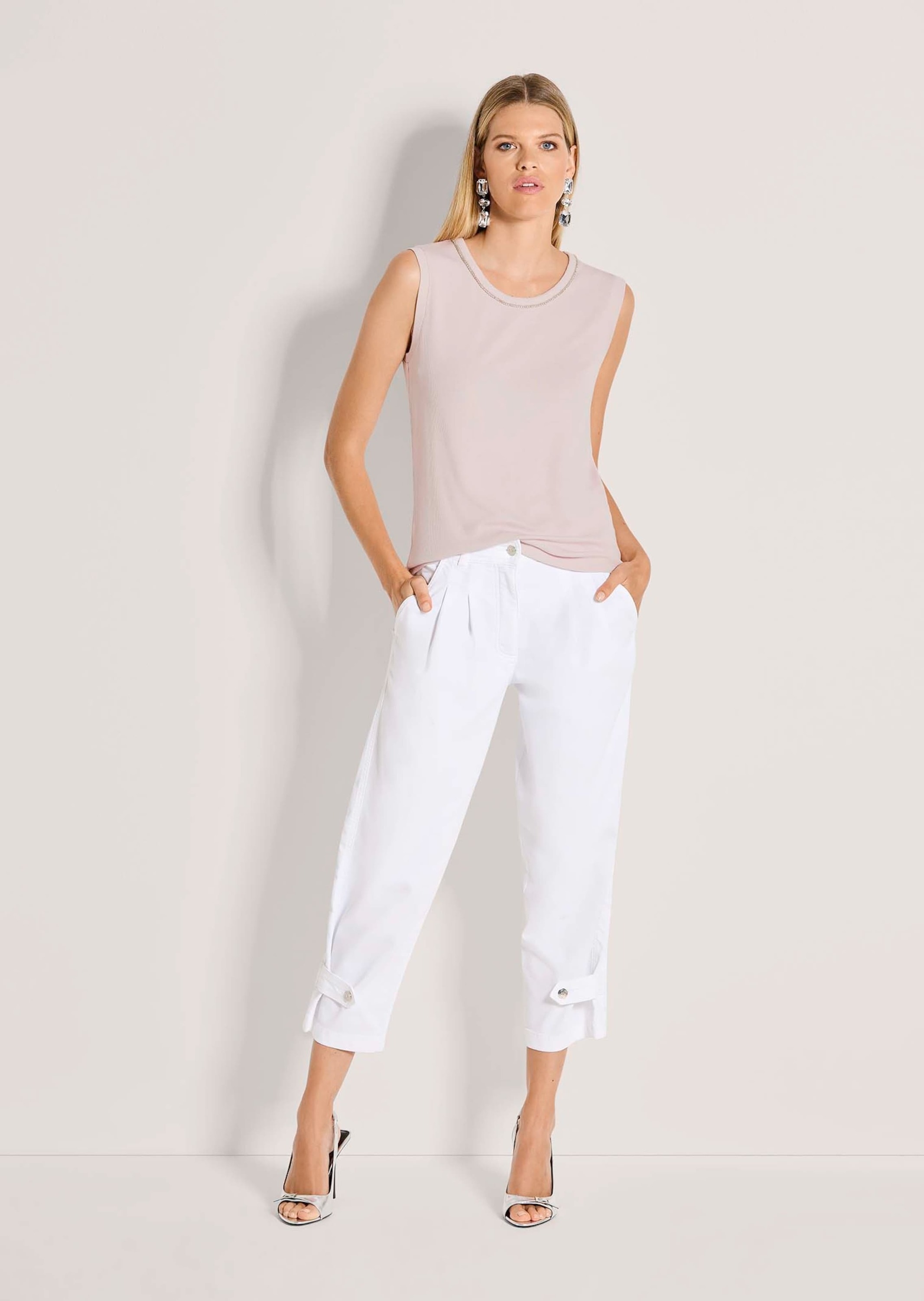 MADELEINE Kurzarmshirt »Top Elegantes Kurzarm Sommeroberteil mit Strass« Strassband