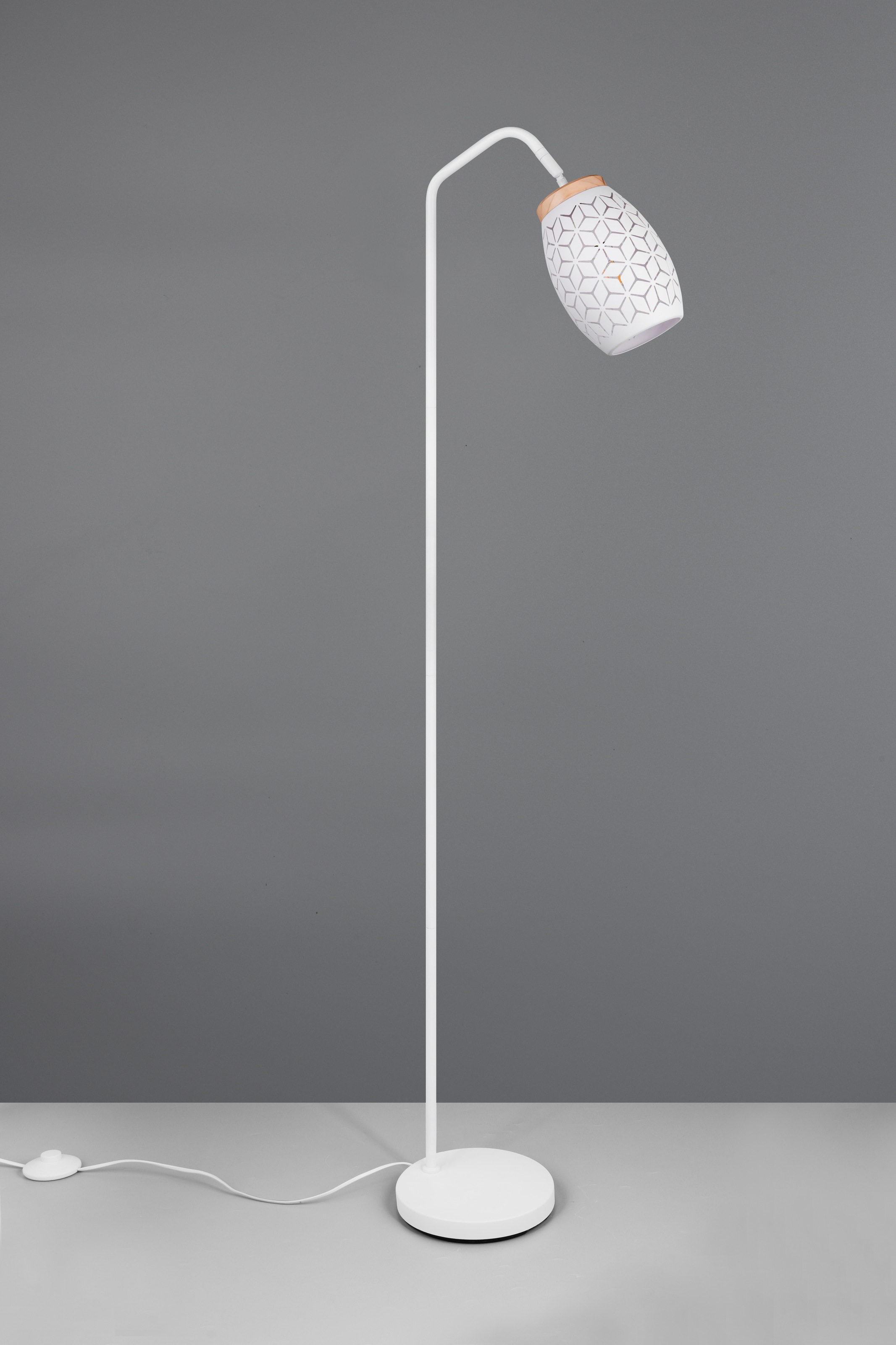 REALITY Leuchten Stehlampe »BIDAR, Stehleuchte Höhe 147 cm mit Fußschalter, exkl 1x E27 max 10W«, 1 flammig, Leuchtmittel E27 | Leuchtmittel wechselbar, Metall-Lampenschirm mit Lasercut Muster und Holz-Dekoelement