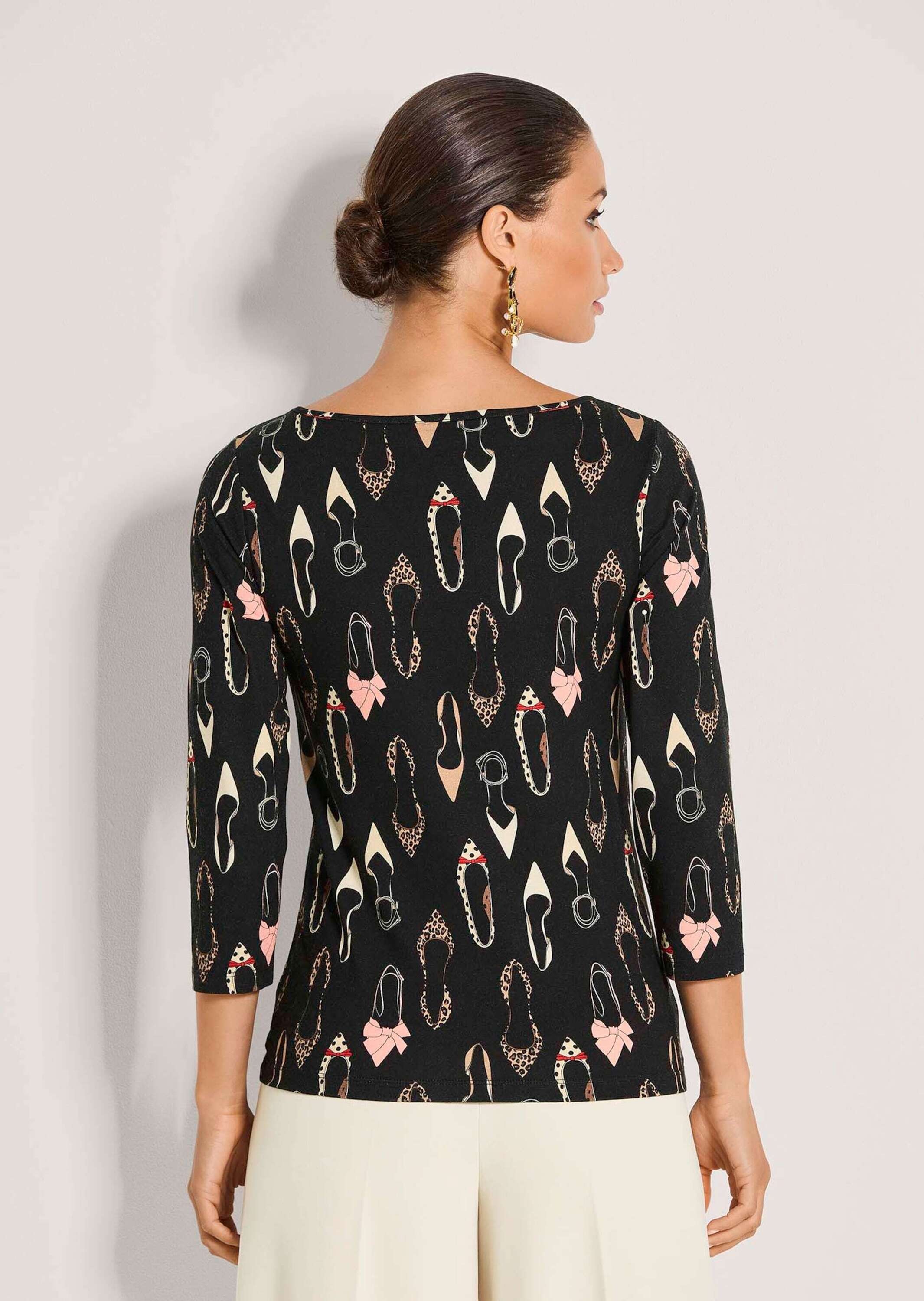 MADELEINE Langarmshirt »Shirt Rundhals-Shirt mit All-Over-Print« Schuhprint