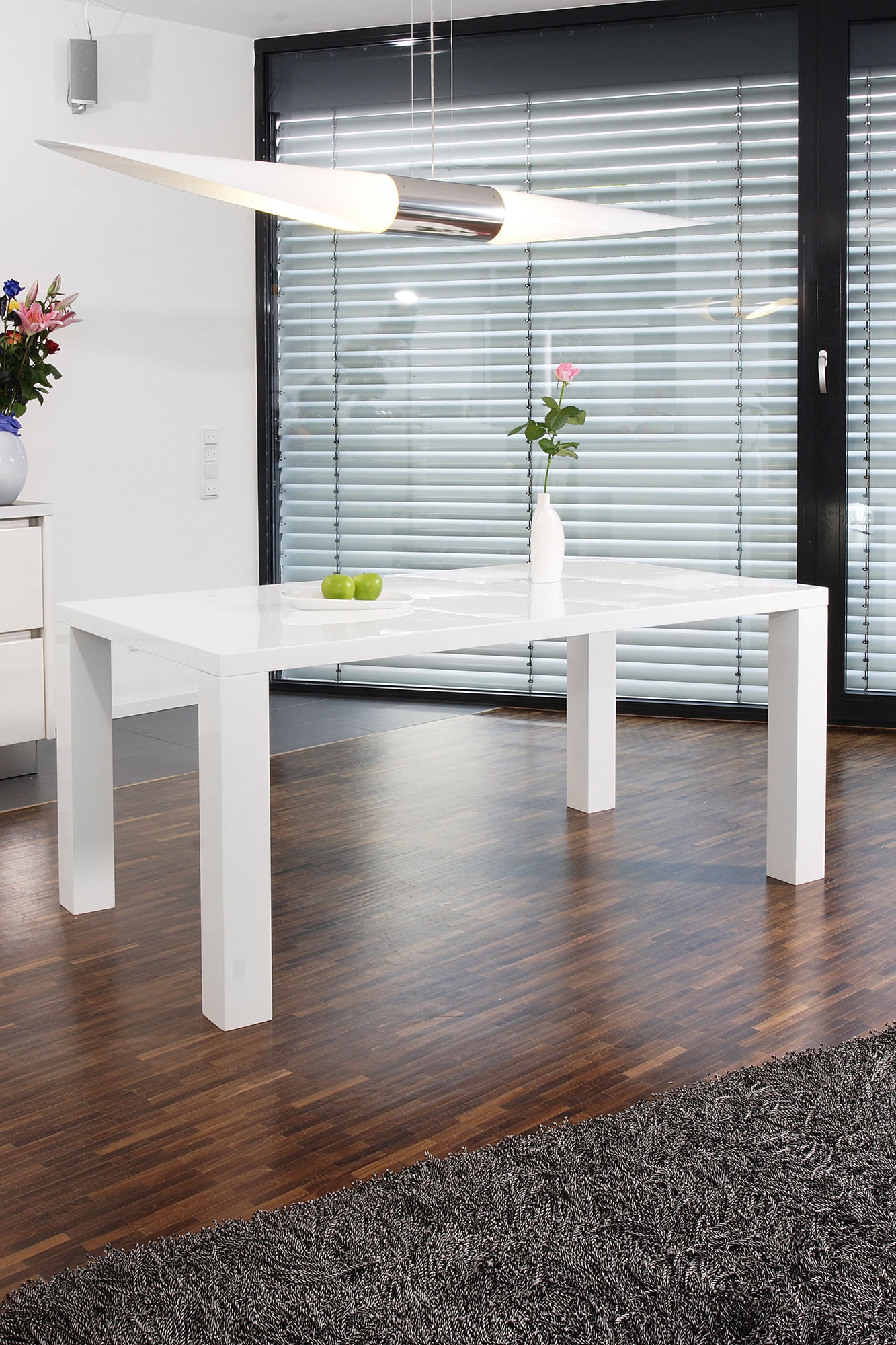 SalesFever Esstisch "Esbjerg - Stilvoller Esszimmertisch" Eleganter Hochgla günstig online kaufen