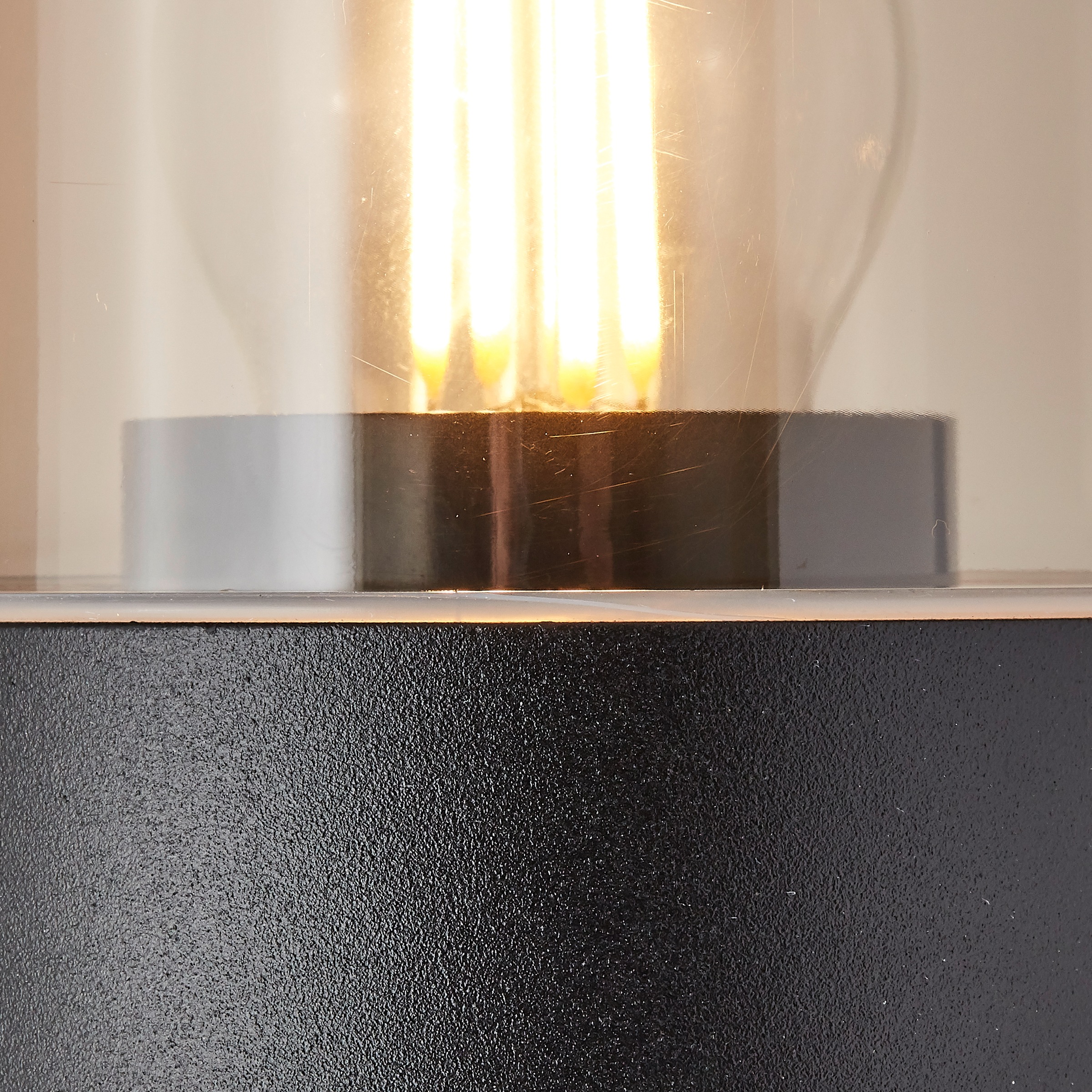 Brilliant Außen-Wandleuchte »Sergioro«, 1 flammig, Leuchtmittel E27 | ohne Leuchtmittel, 1 x E27, Aluminium, spritzwasergeschützt, matt schwarz