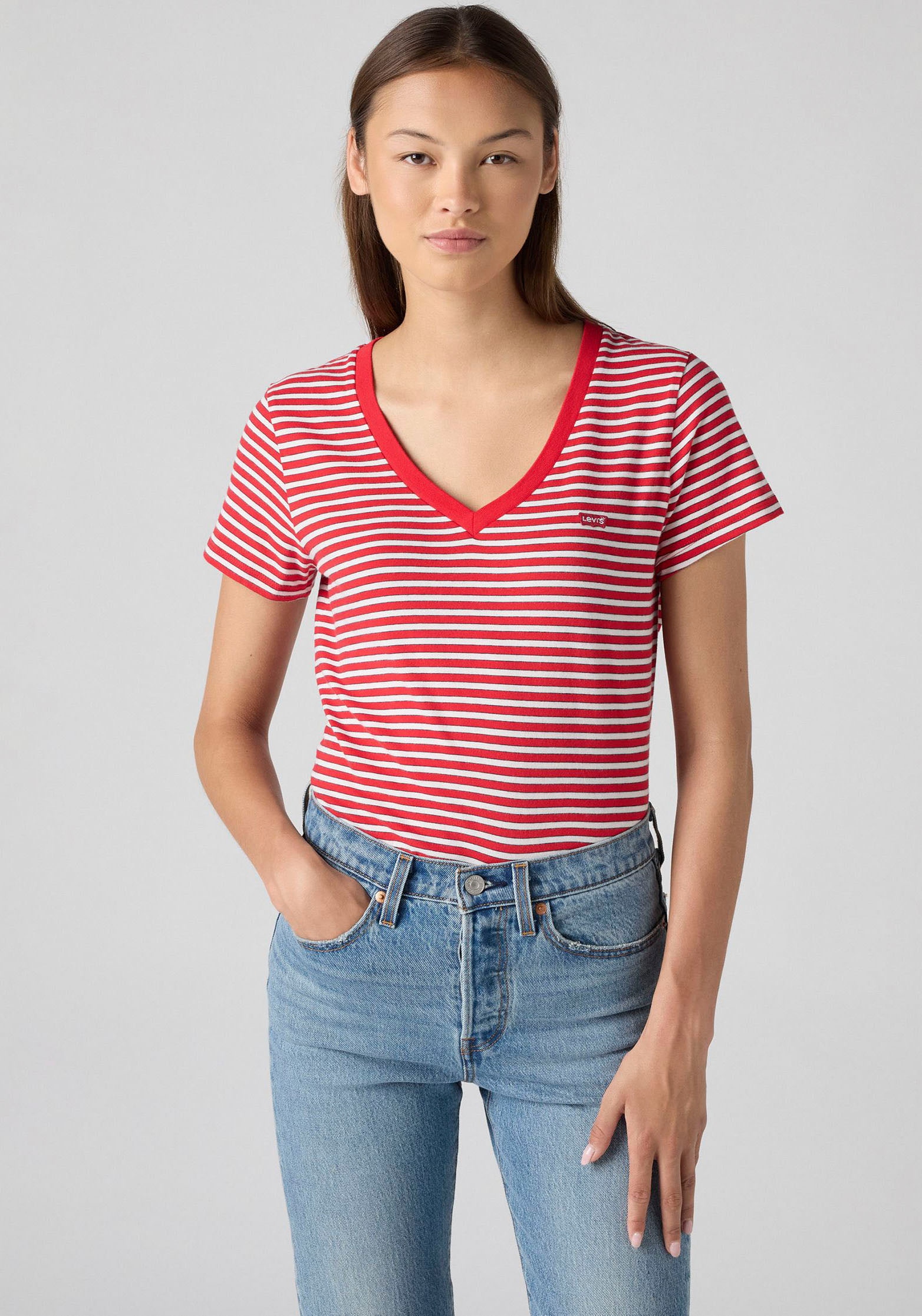 Levis T-Shirt "The perfect Tee", mit kleiner Logo-Stickerei günstig online kaufen