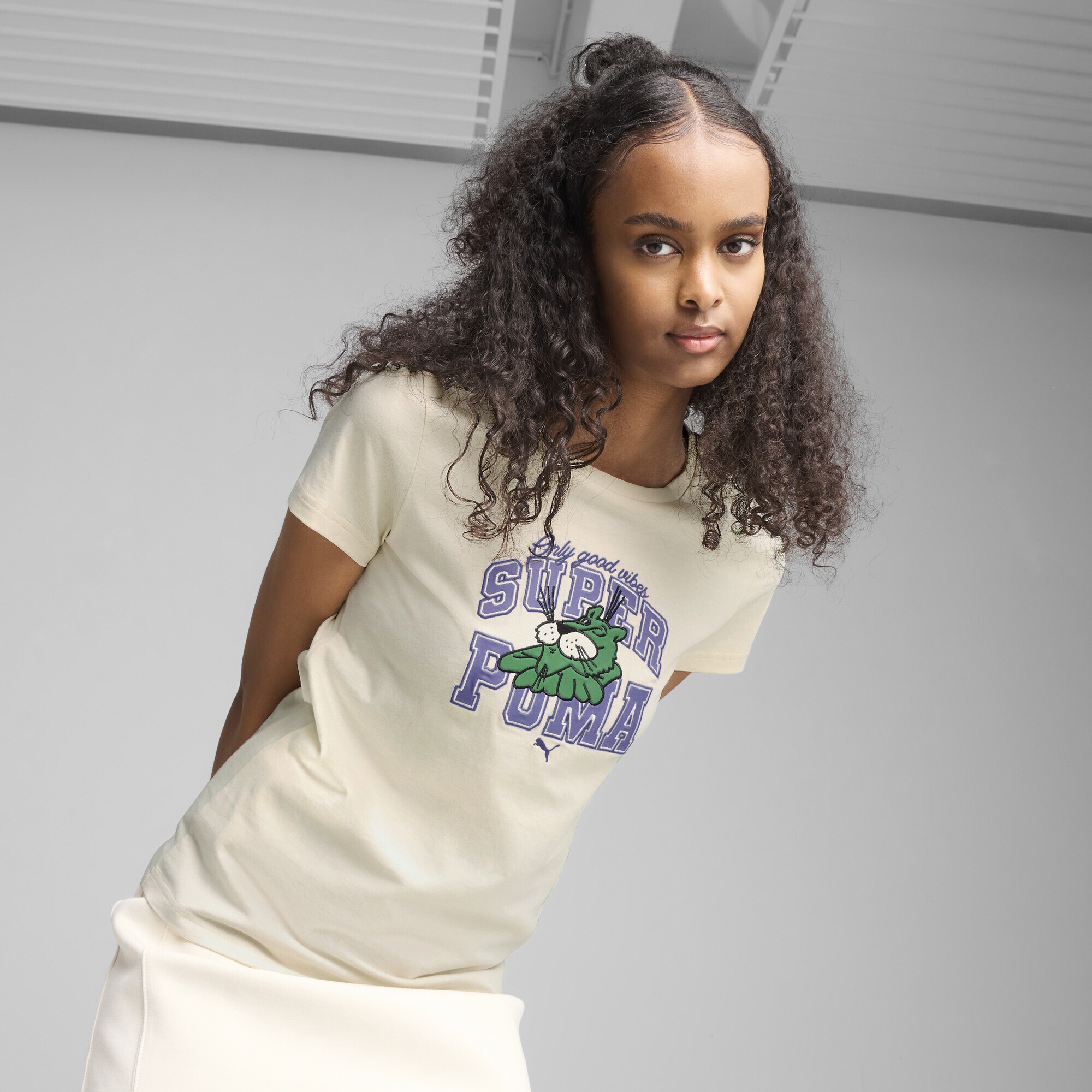 PUMA T-Shirt »SUPER PUMA GRAPHICS T-Shirt Damen«