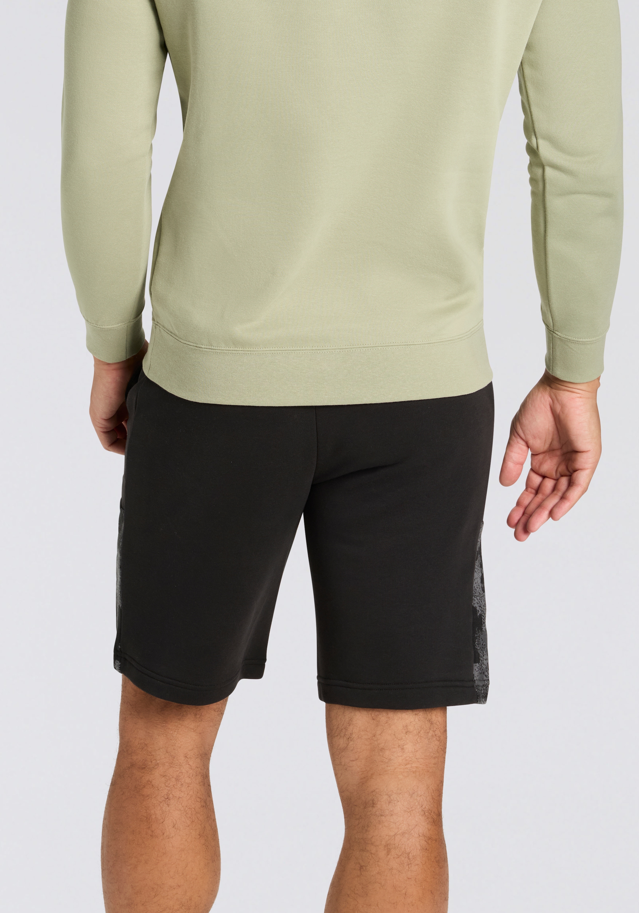 PUMA Trainingsshorts »ESS CAMO SHORTS TR 10’’«