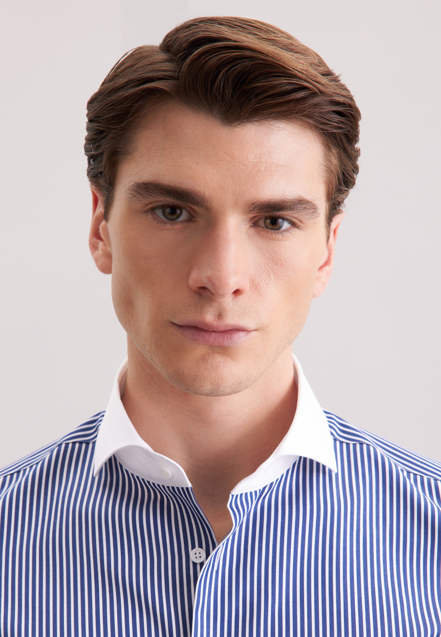 Thumbnail - seidensticker Businesshemd "Schwarze Rose" Slim 1/1 Haifischkragen Gestreift