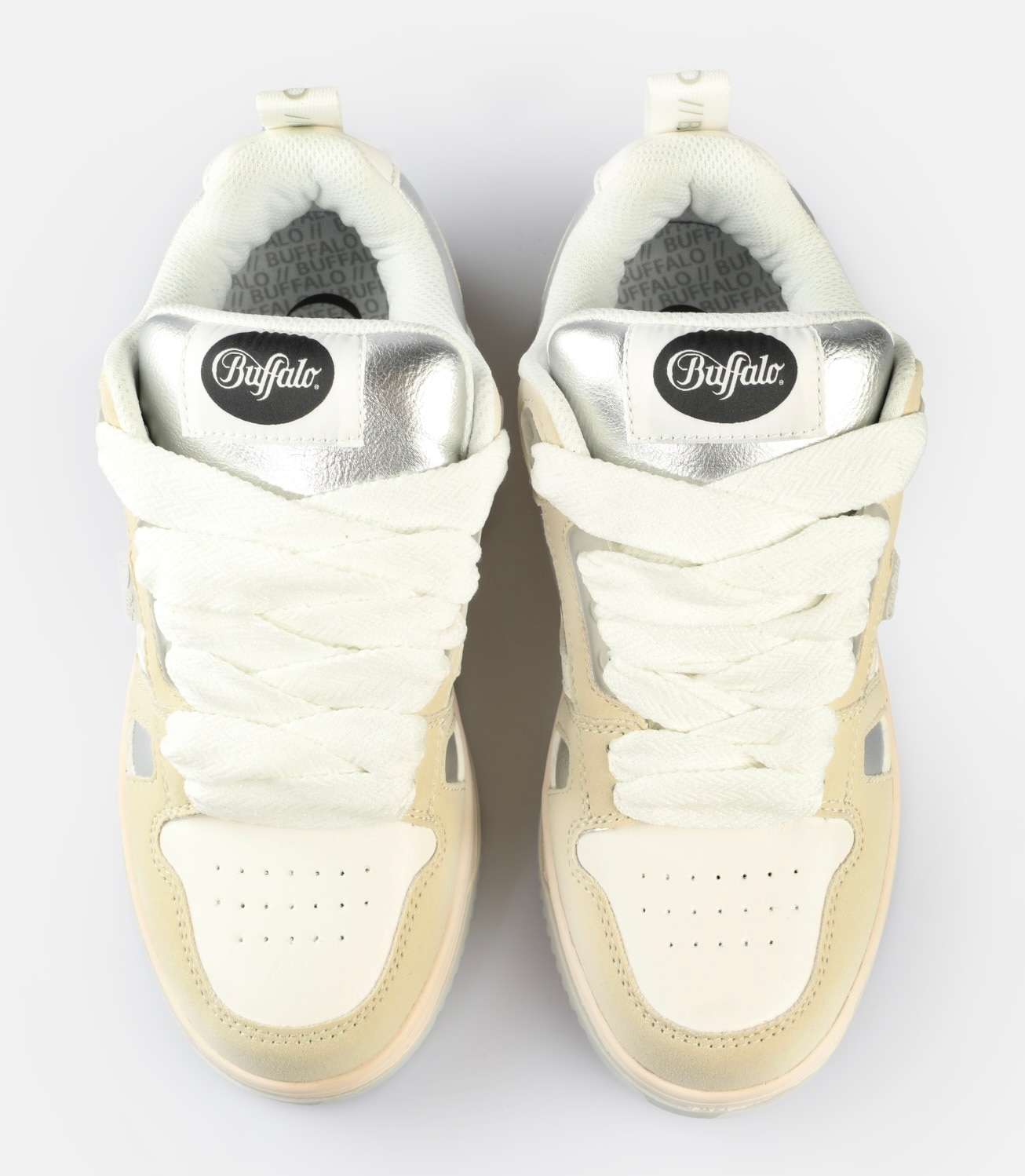 Buffalo Plateausneaker »Azalia LO«  Basketsneaker, Halbschuh, Schnürschuh mit Memory Foam Innensohle