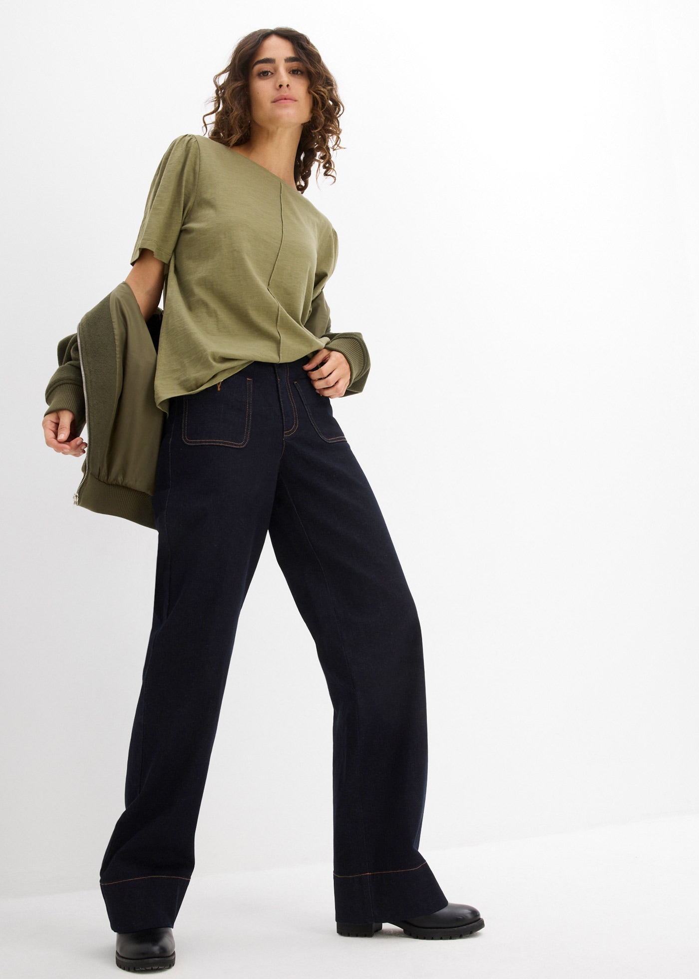 bonprix T-Shirt lockere Passform, weite Ärmel mit dezenter Raffung an der Schulter