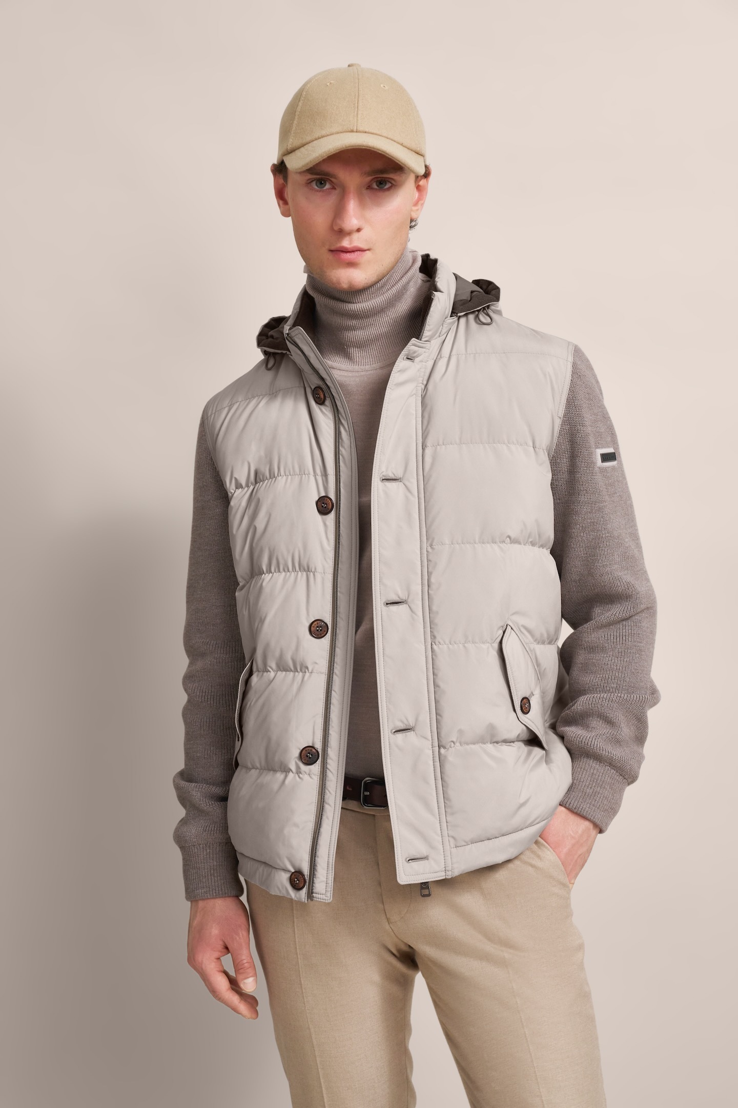 bugatti Strickjacke, mit Stehkragen und Kapuze