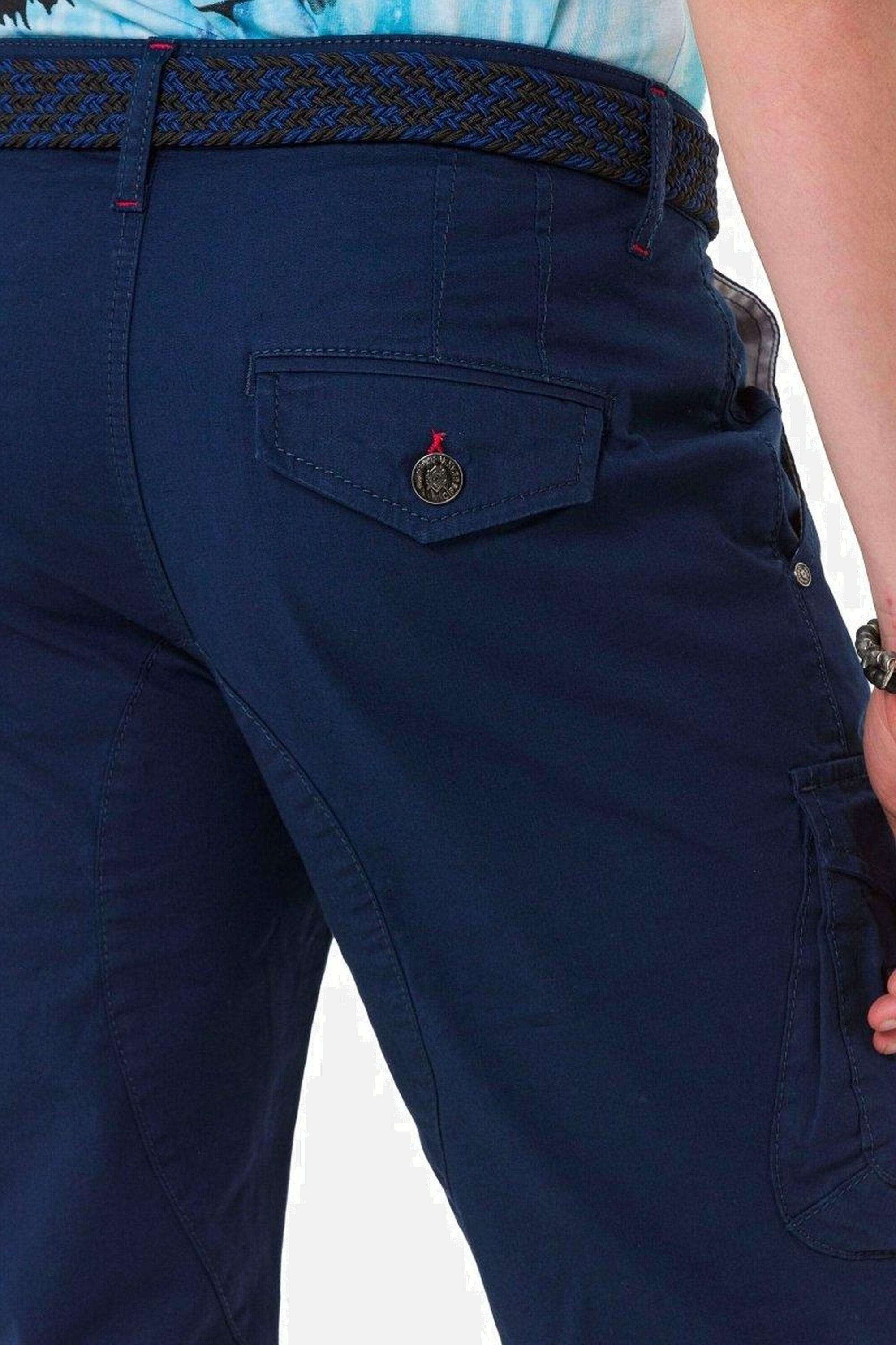 Cipo & Baxx Jeansbermudas »Bermuda & Short«, mit praktischen Beintaschen, CK265
