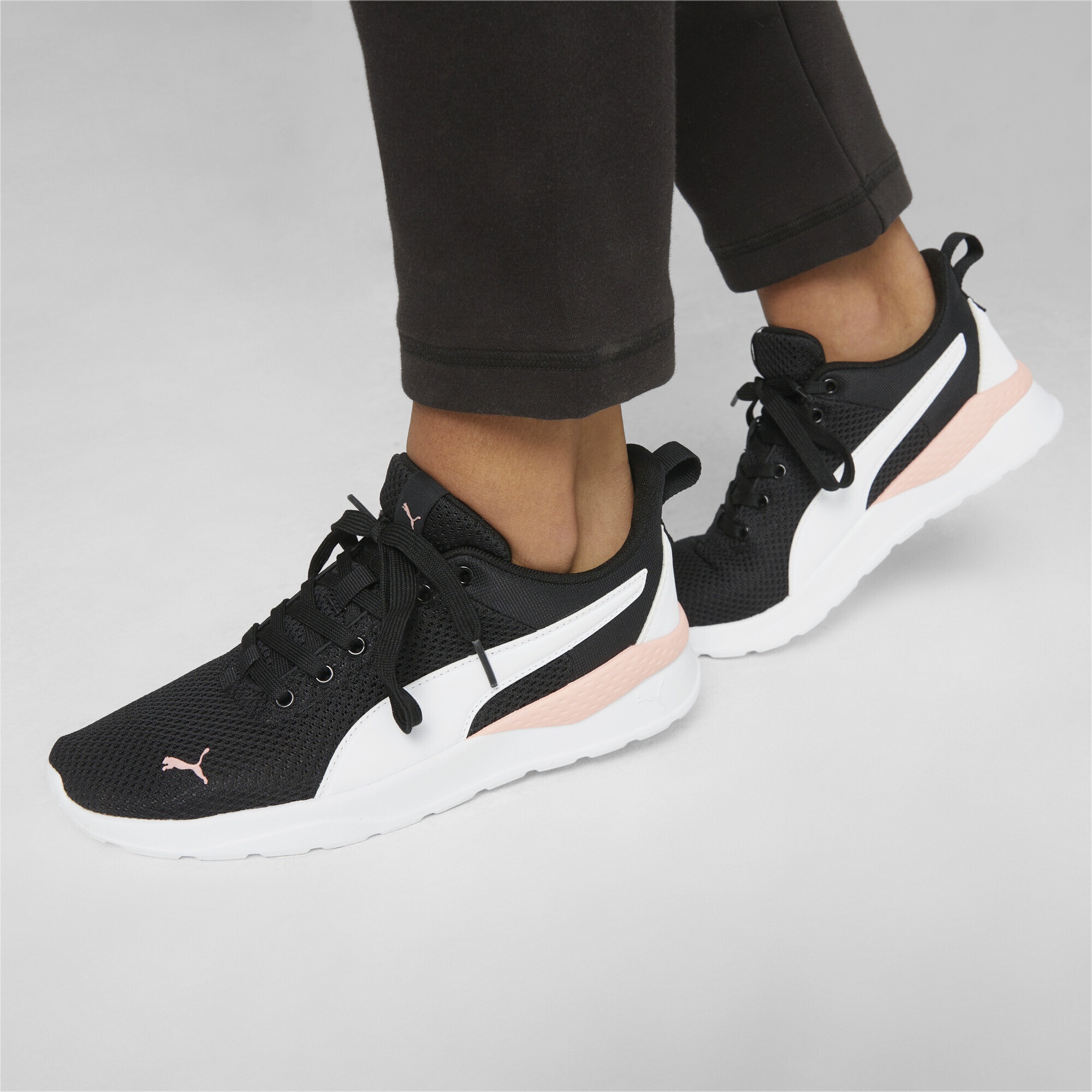 PUMA Trainingsschuh »Anzarun Lite Sneakers Erwachsene«