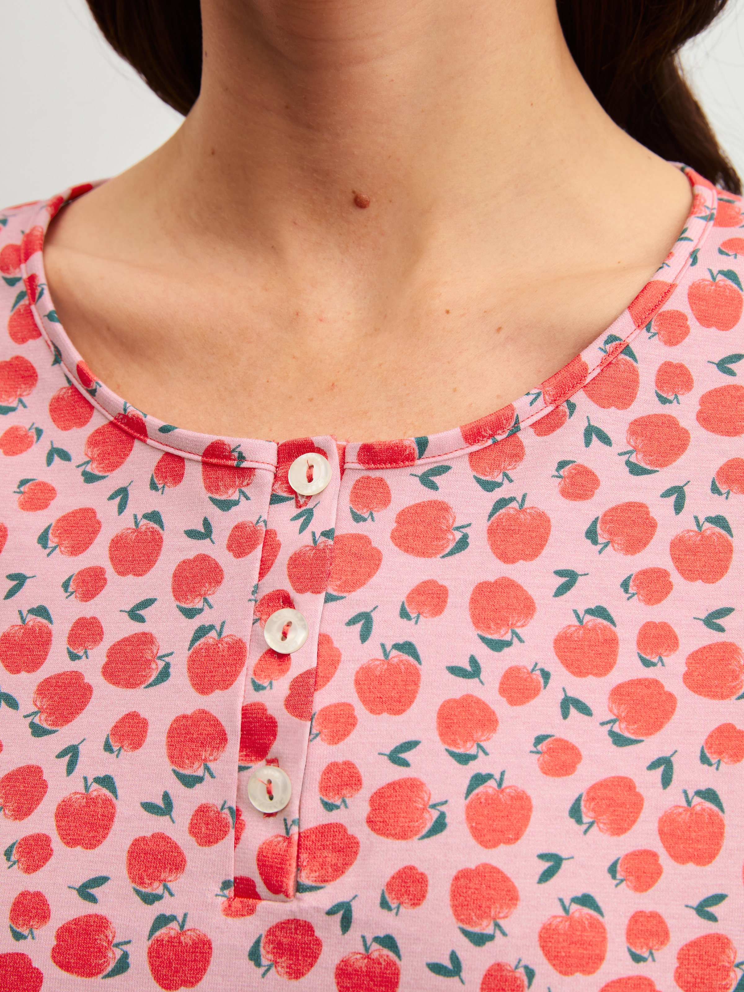 CALIDA Nachthemd »Fruity Dreams« Knopfleiste, Rundhals-Ausschnitt, Langarm, Pure Cotton