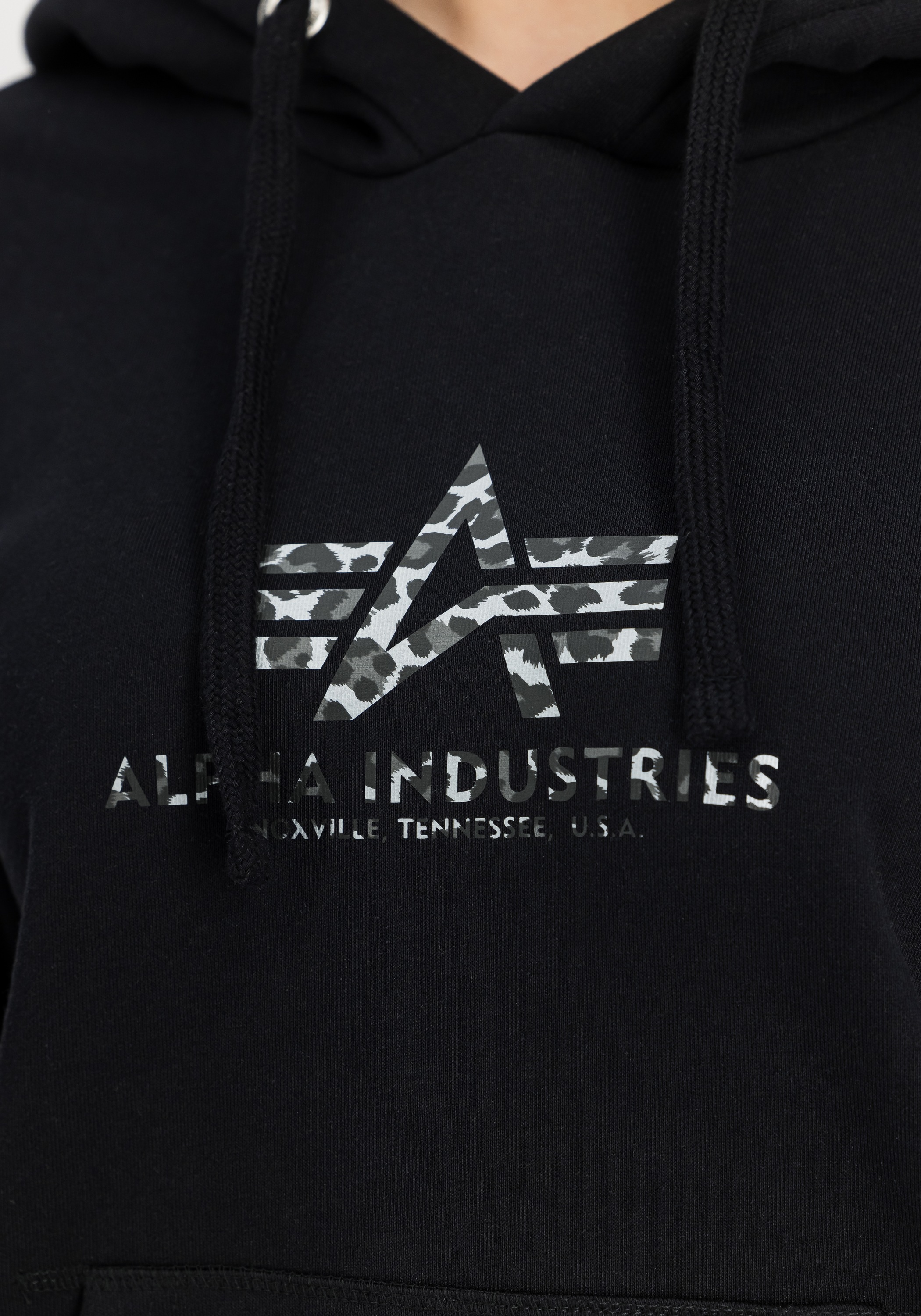 Alpha Industries Kapuzensweatshirt »Basic Hoodie BL Mirror Leo W«
