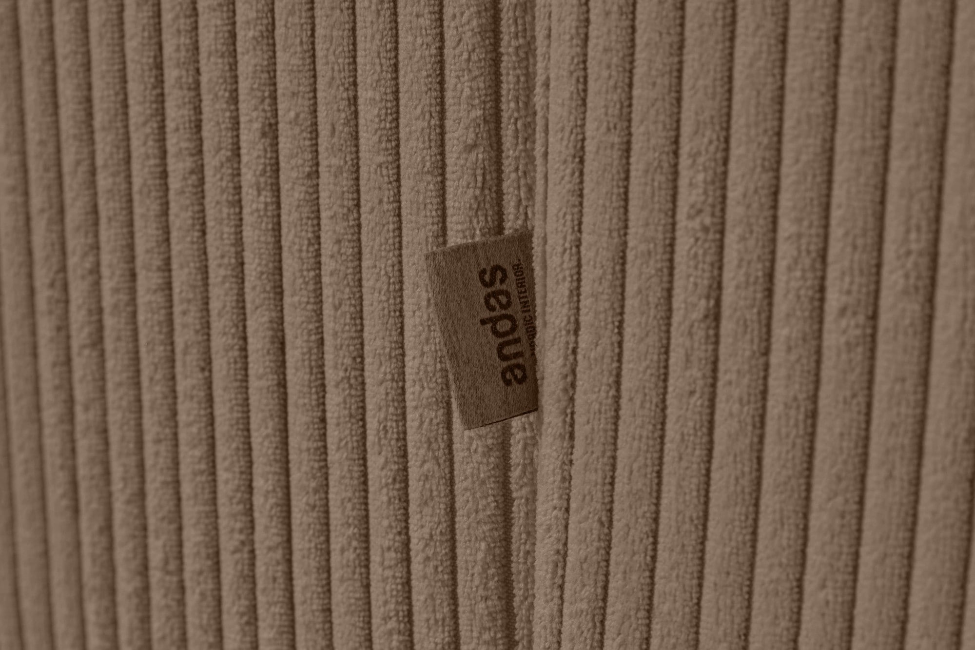 andas Ecksofa »Noord«, mit Kedernaht, Breite 227 cm, Cord, Struktur