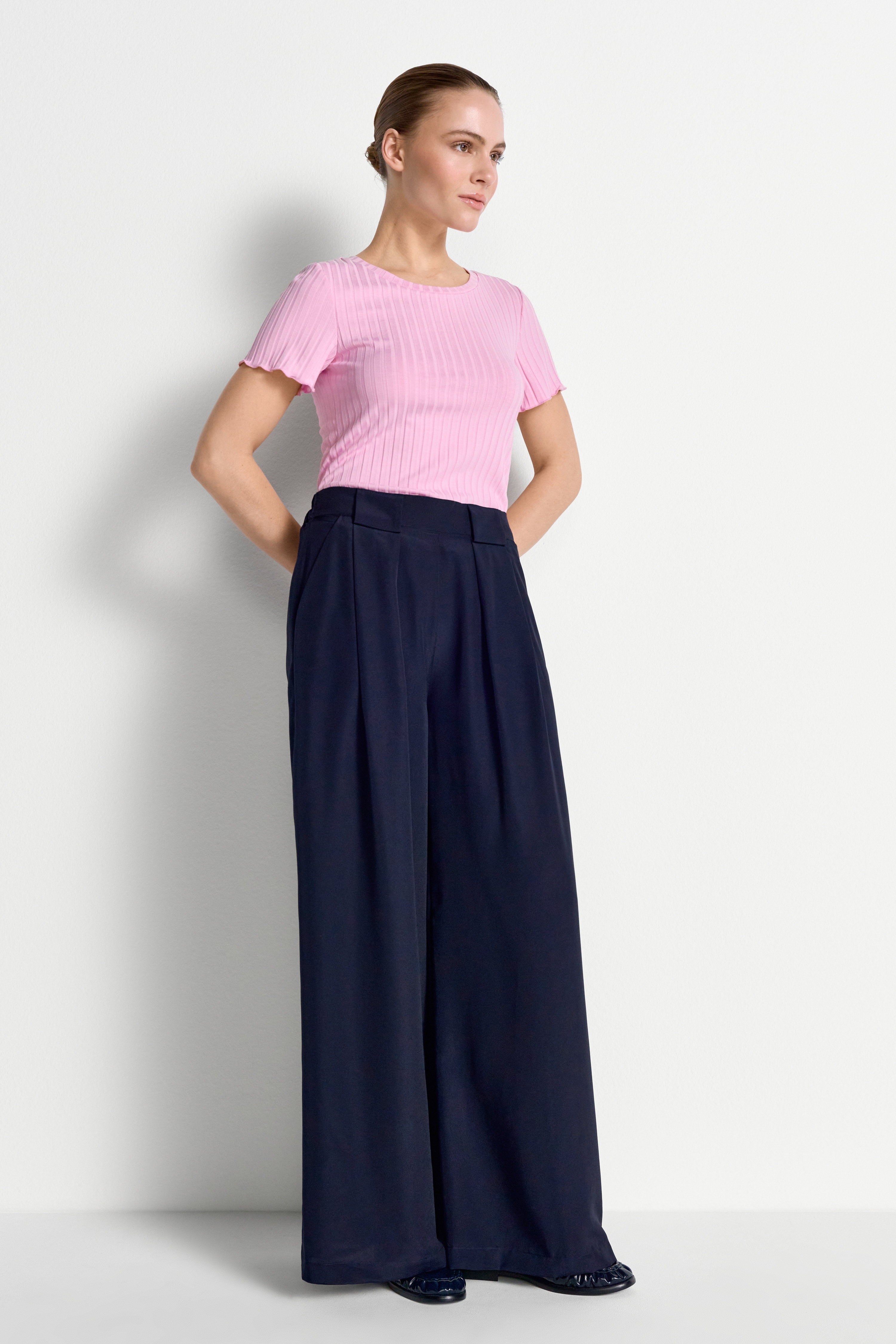 Thumbnail - RICHROYAL Kurzarmshirt Mit gewelltem Saum an Rumpf und Ärmeln