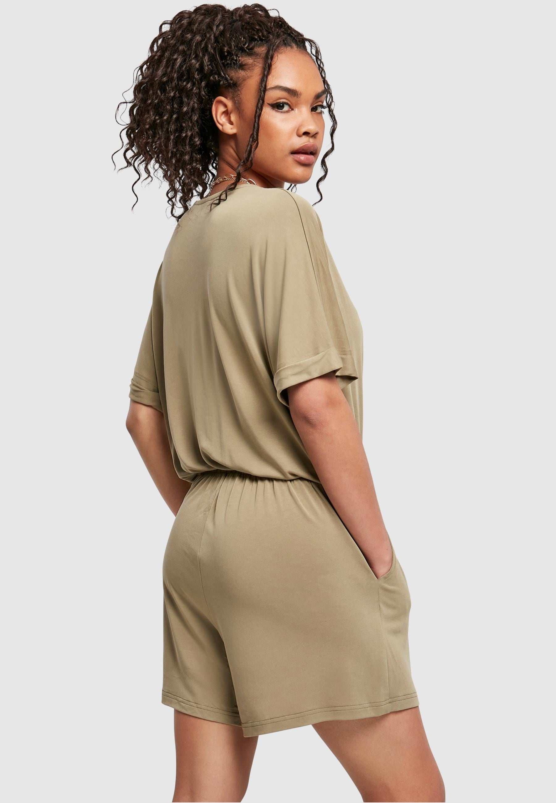 URBAN CLASSICS Jumpsuit »Urban Classics Damen Ladies Short Modal Jumpsuit«, (1 tlg.)