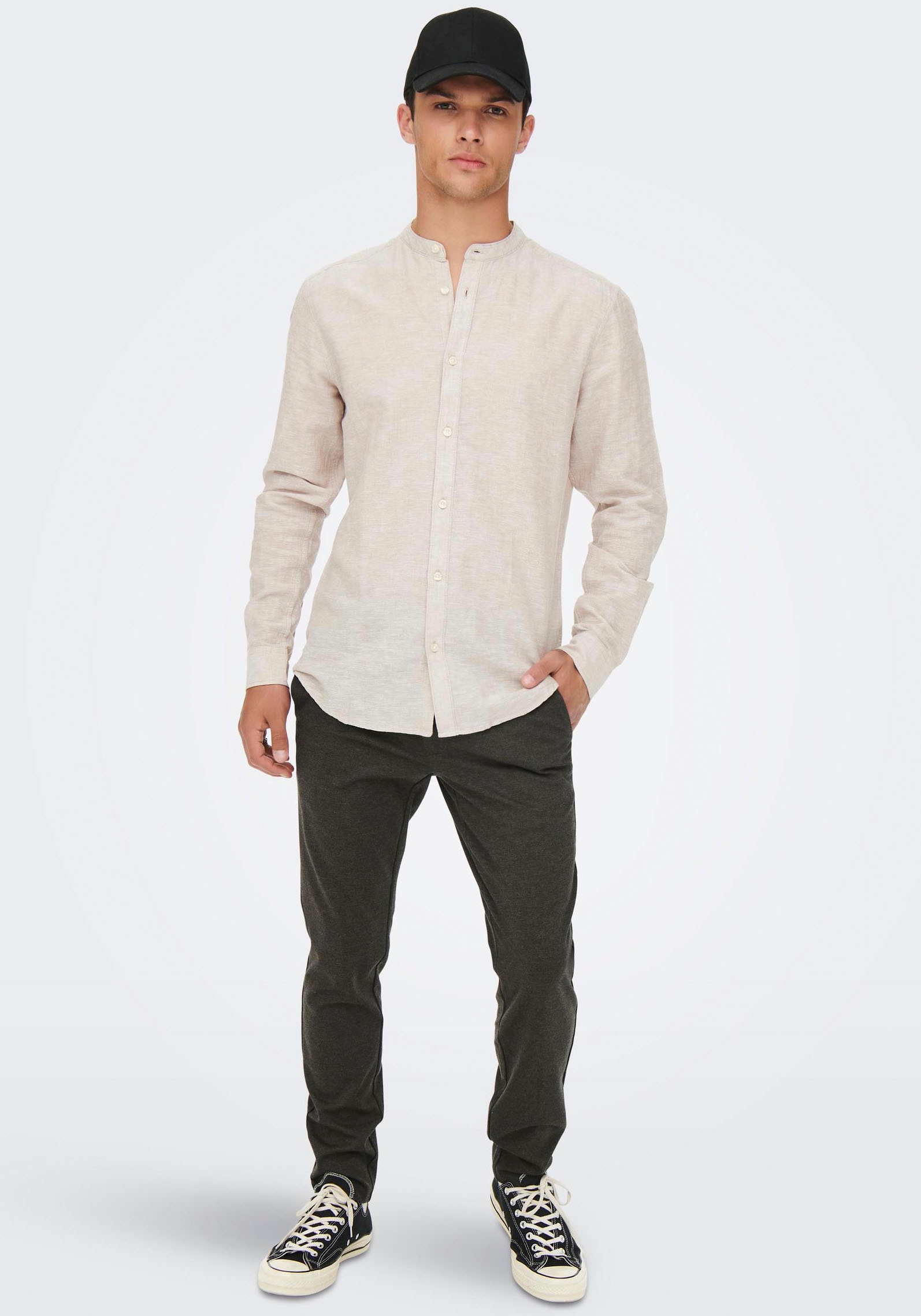 ONLY & SONS Stoffhose, mit leichtem Strukturmuster