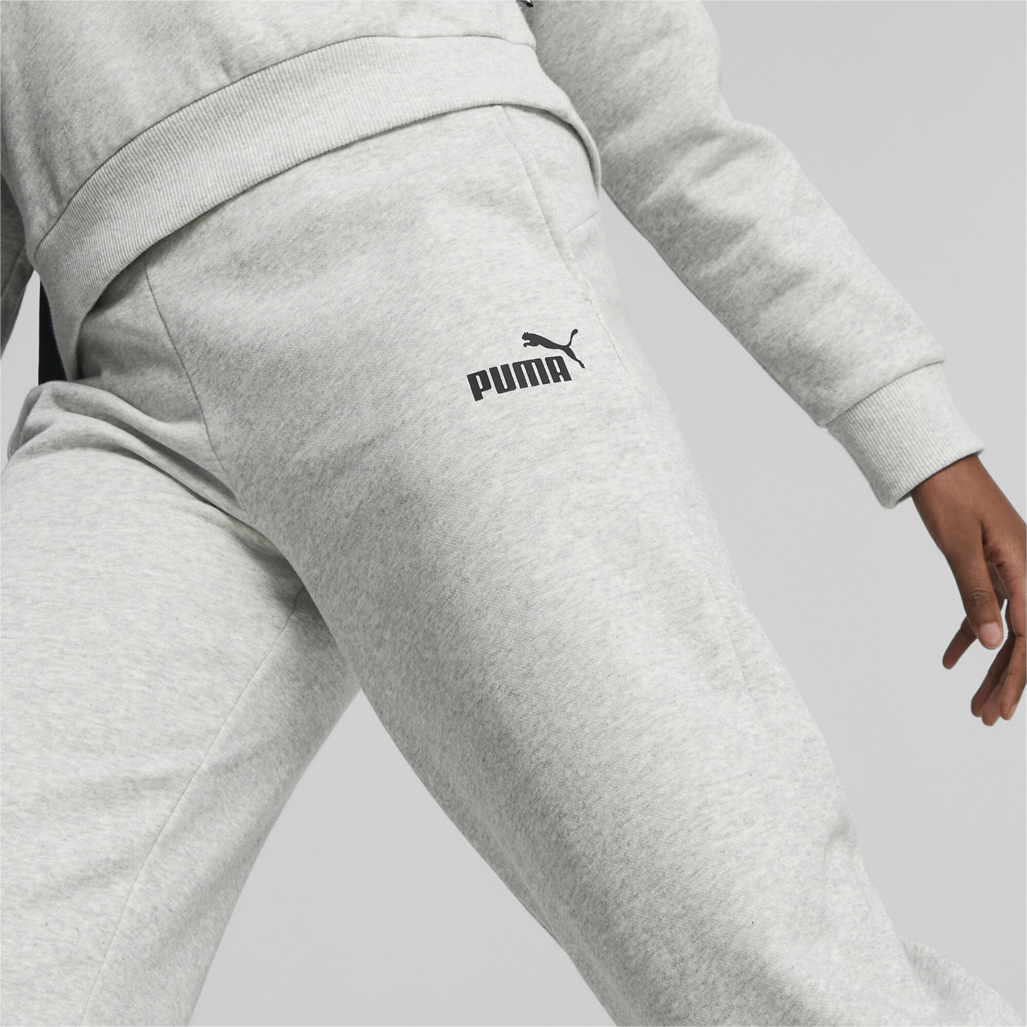 PUMA Sporthose »ESS+ Straight Leg Jogginghose Damen«