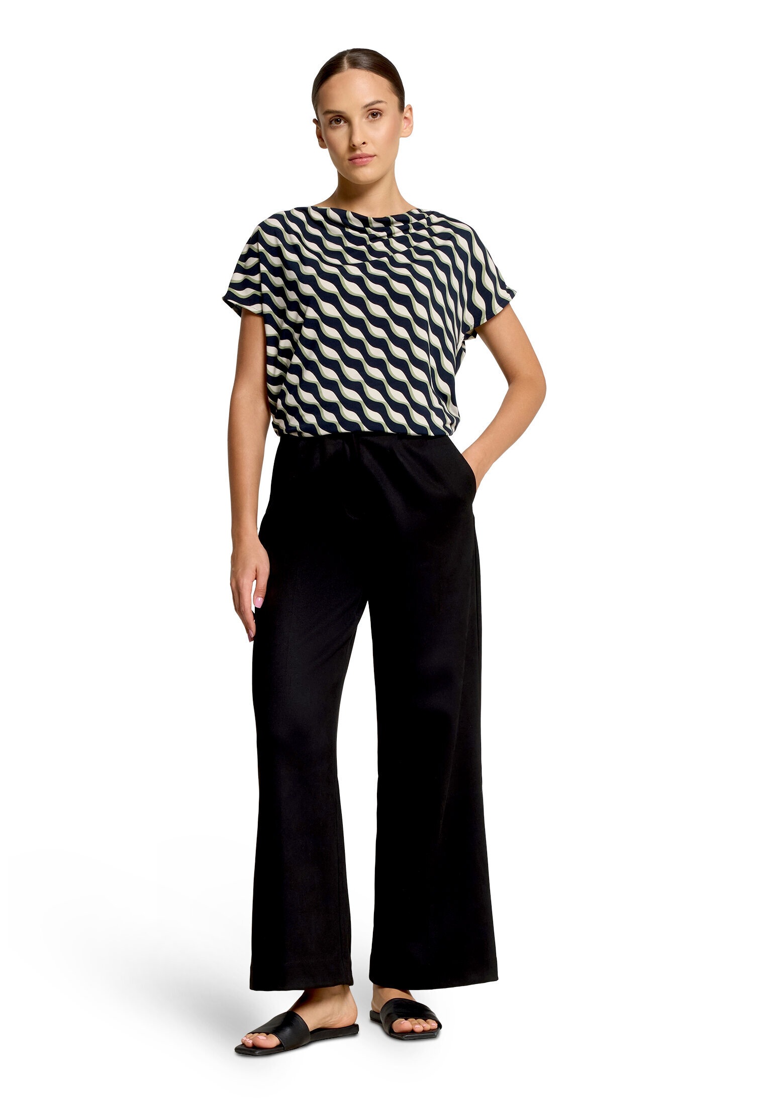 Betty Barclay Kurzarmshirt »Damen mit Wasserfallausschnitt« 1 Stk.