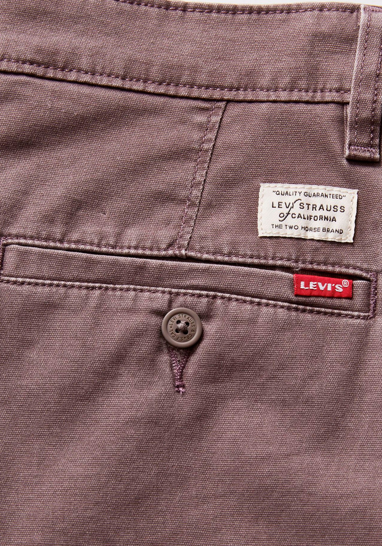 Levi's® Chinoshorts »XX CHINO SHORT II«, mit Logobadge