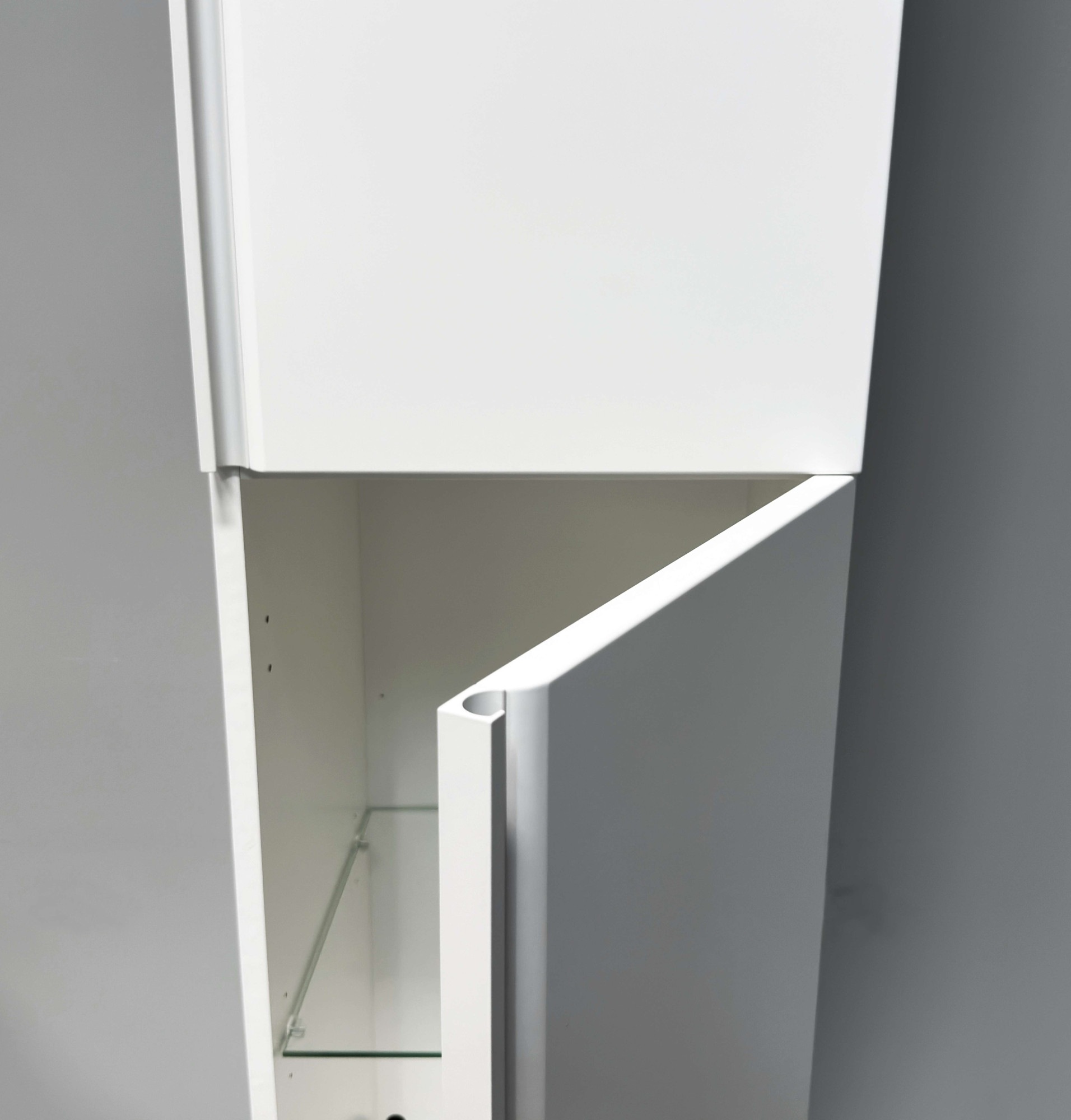 welltime Hochschrank »Cosmos«, mit Soft-Close Funktion, Breite 35 cm, Höhe 160 cm, FSC®