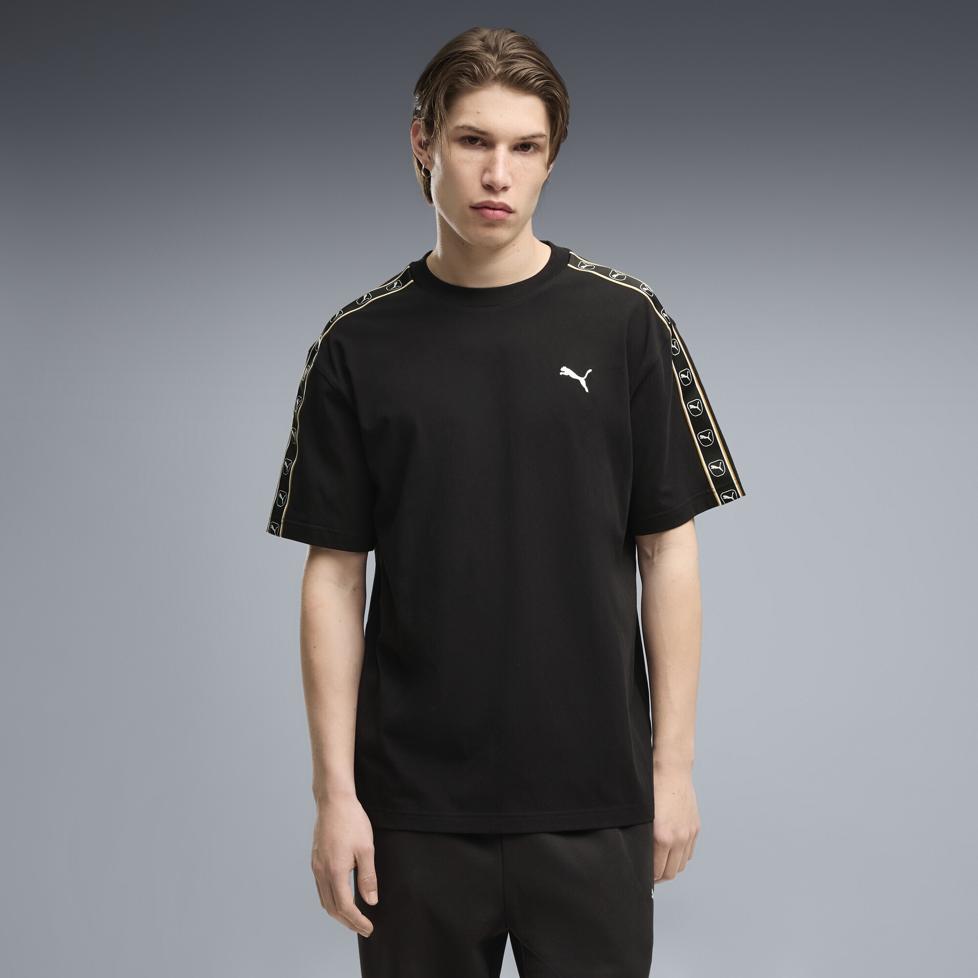 PUMA T-Shirt »Essentials Elevated Tape Relaxed T-Shirt Herren«
