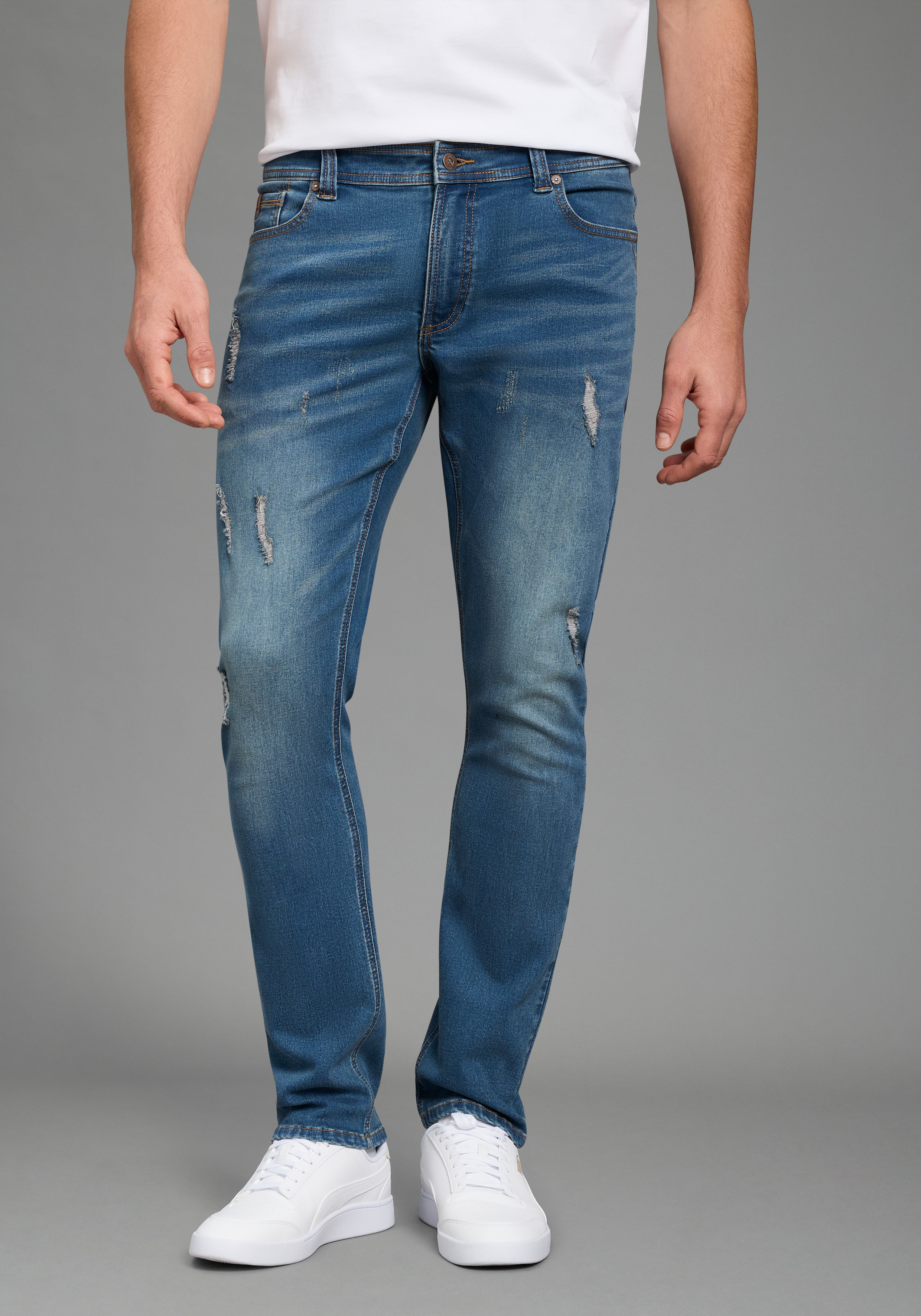 Slim-fit-Jeans BRUNO BANANI "Grady", Herren, Gr. 28, Länge 32, blau damaged, Obermaterial: 70% Baumwolle, 28% Polyester, 2% Elasthan, Destroyed-Effekte, schmal lang, Jeans Slim-fit-Jeans, schmale Beinweite, niedrige Leibhöhe, figurbetonte Silhouette