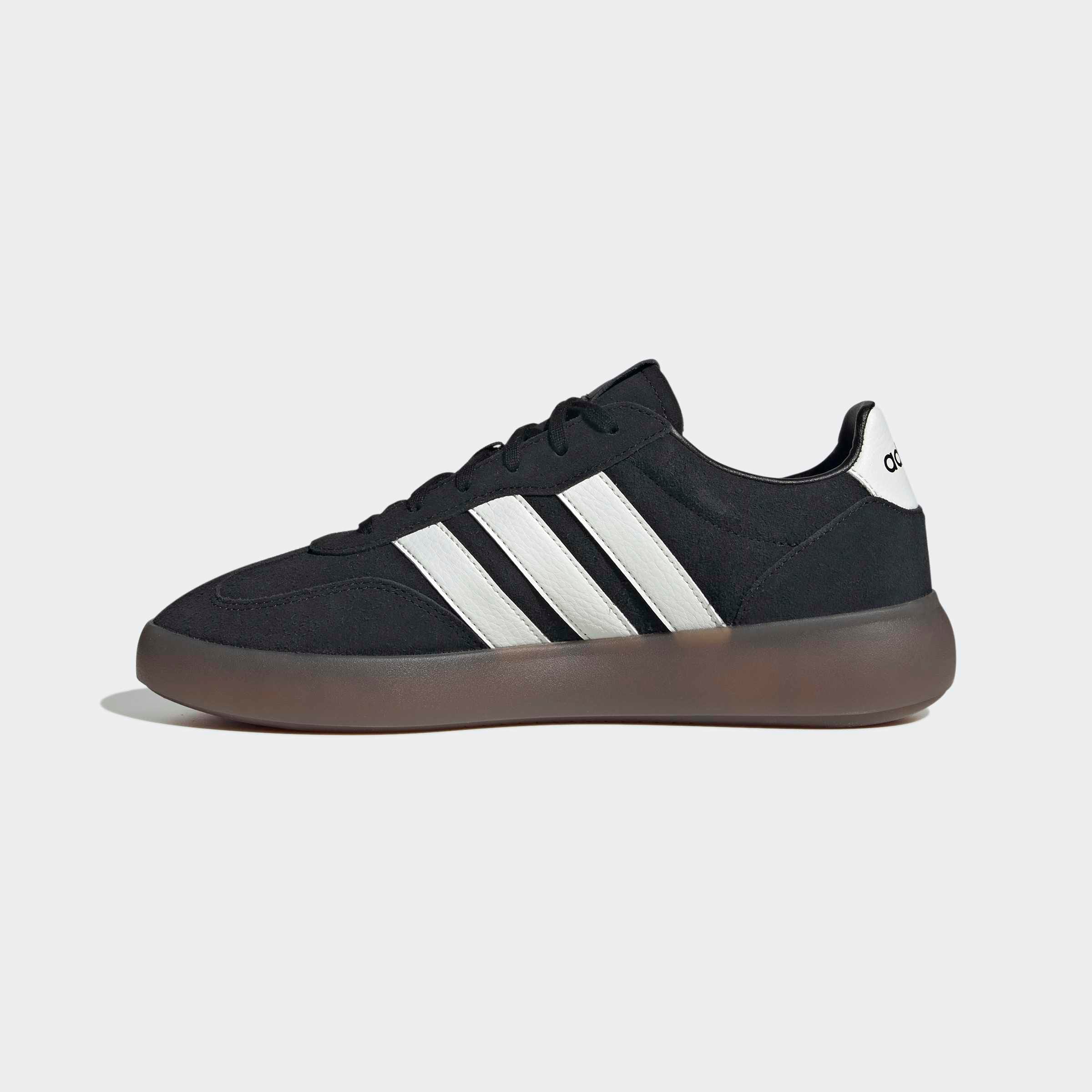 adidas Sportswear Sneaker »BARREDA DECODE LUX«  inspiriert vom Design des adidas handball spezial